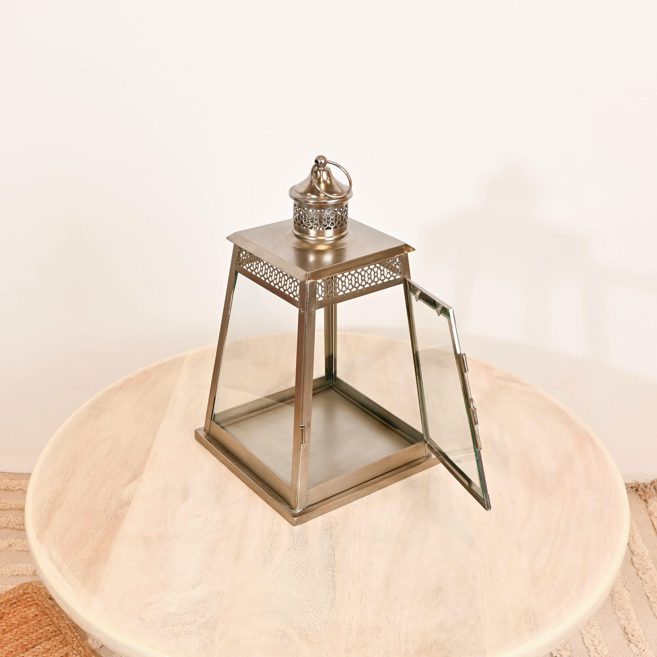 فانوس ديكور زجاجي من هوم كارفينج - 25x20 سم-household-decor-candleholdersandlanterns-image-2