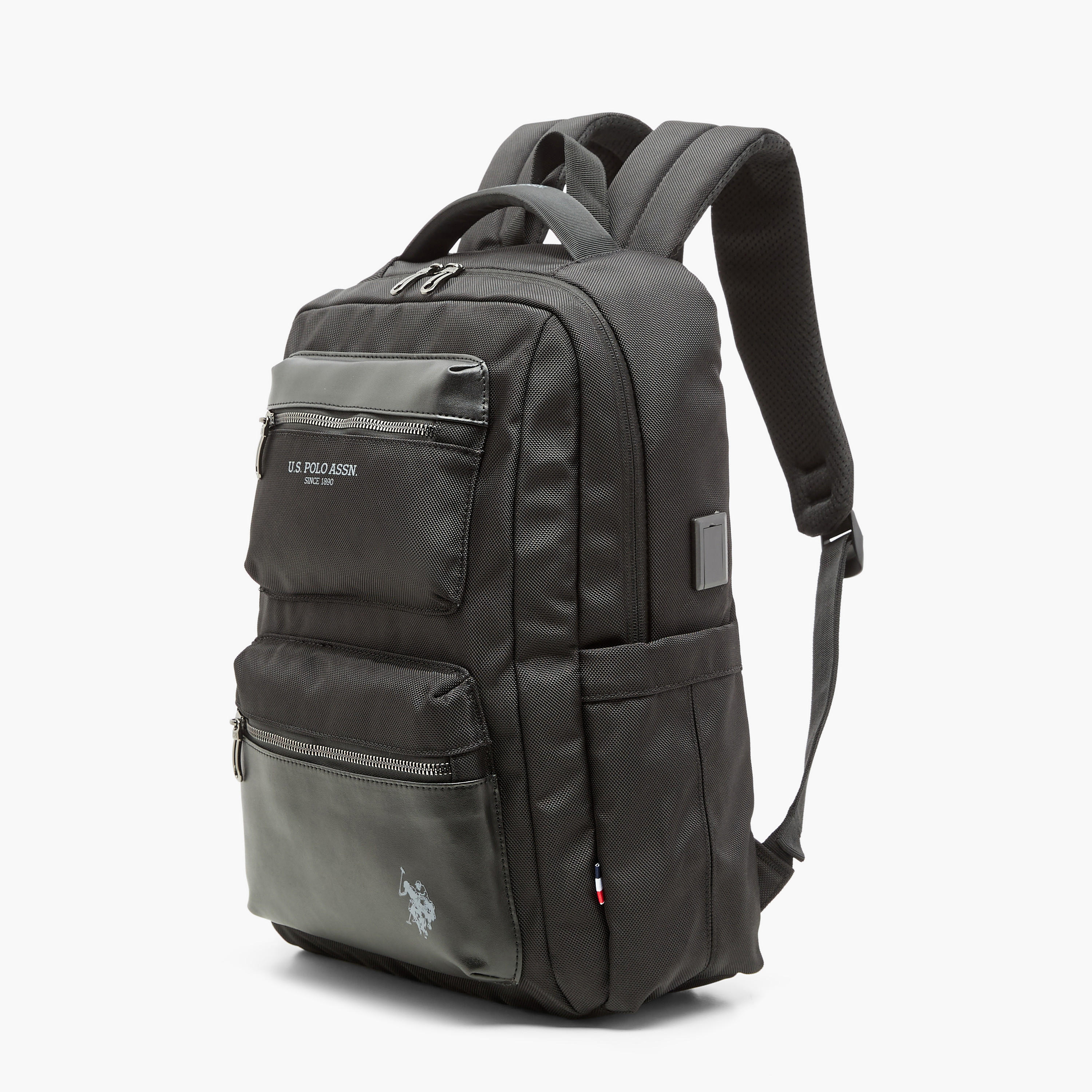 شنطة ظهر سادة بسحّاب إغلاق وحمّالات قابلة للتعديل من يو اس بولو أسن - 30x16x43 سم-men-bags-image-2