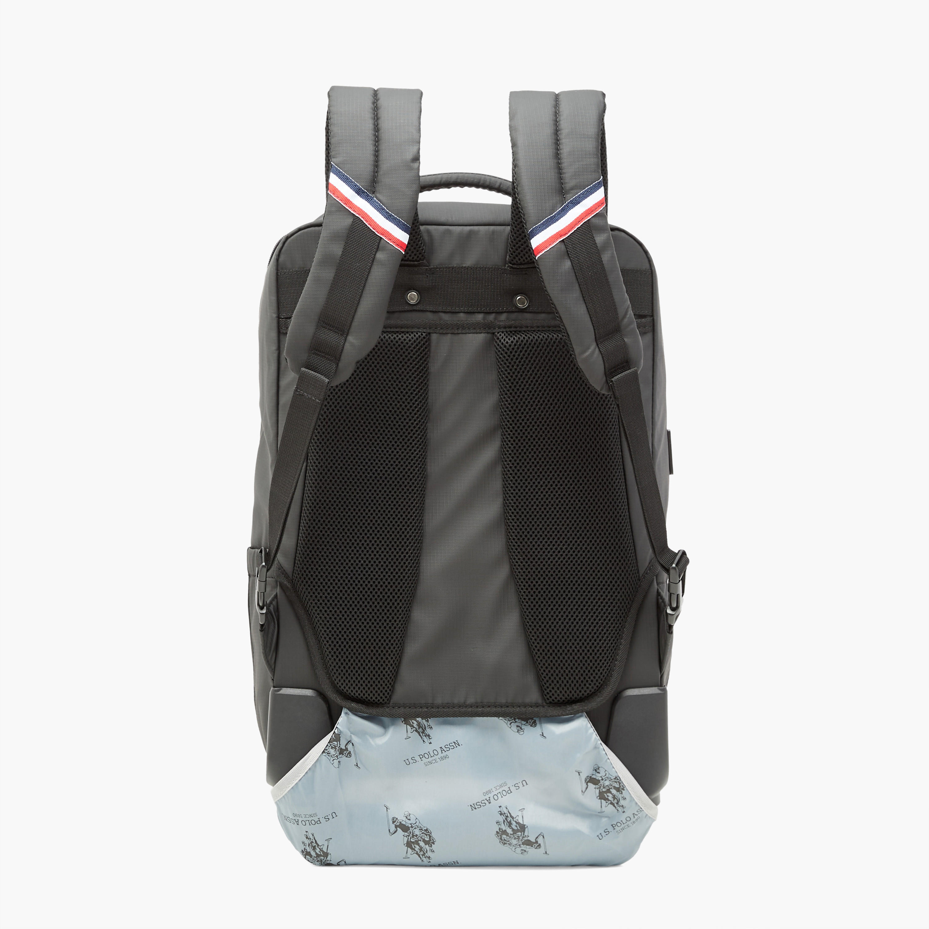 شنطة ظهر ترولي سادة 19 بوصة بحمالات كتف وعجلات من يو إس بولو إسن - 32x23x48 سم-men-bags-image-5