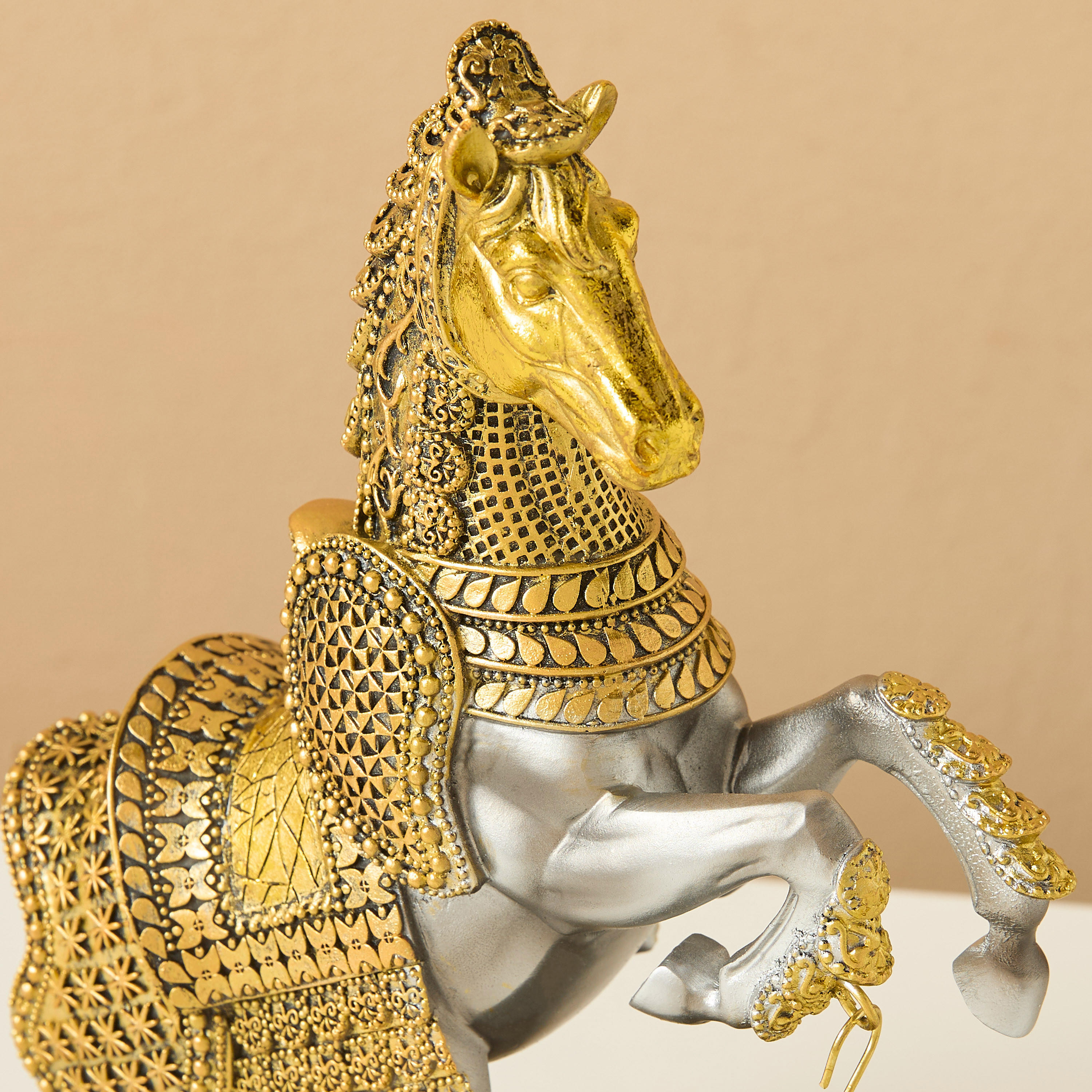 War Horse Ceramic Oil Burner - 19x9x28 cms-household-homefragrance-burners-image-3