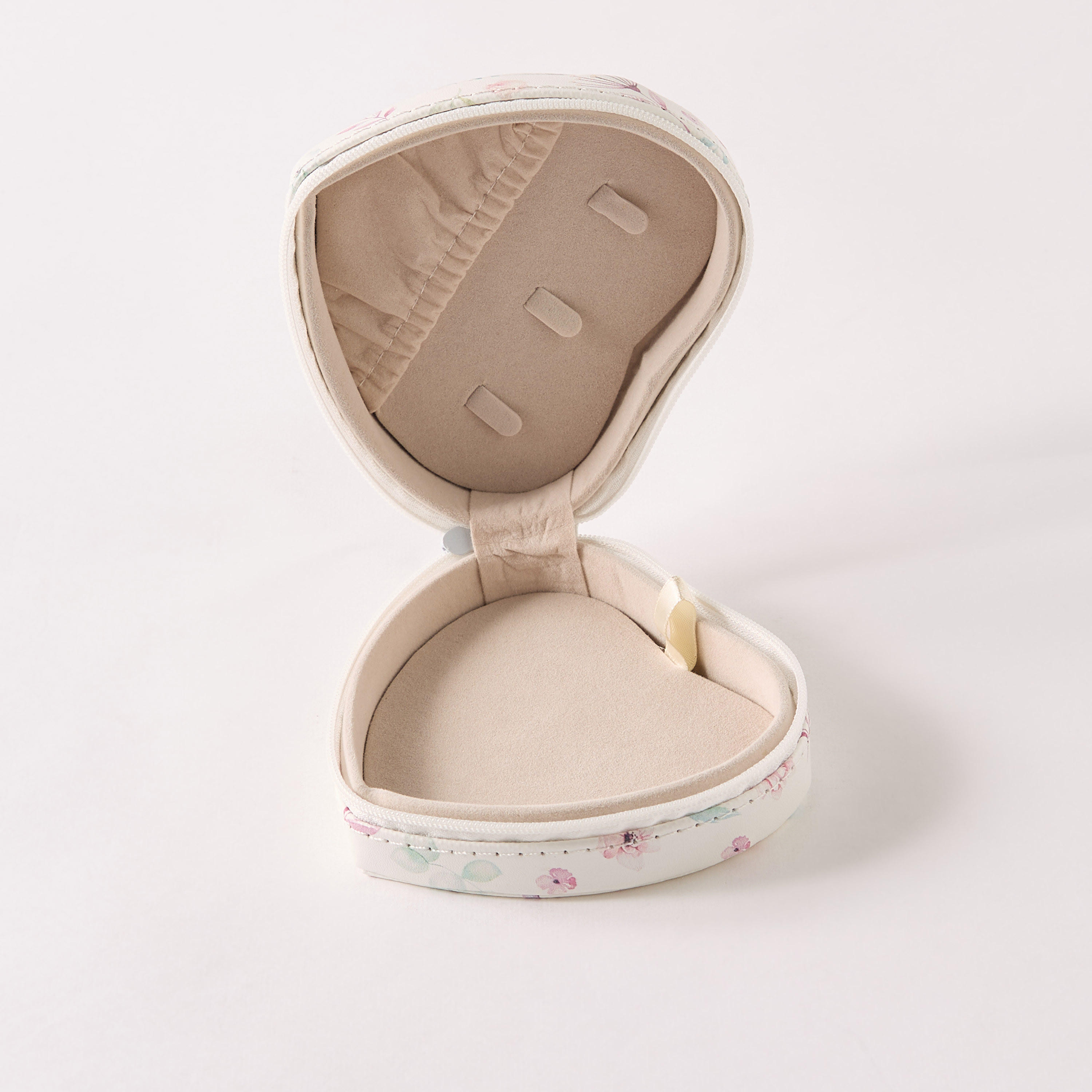Floral Print Heart Shape Fabric Jewellery Box - 10x5 cm-women-watchesandjewellery-jewellery-storage-image-2