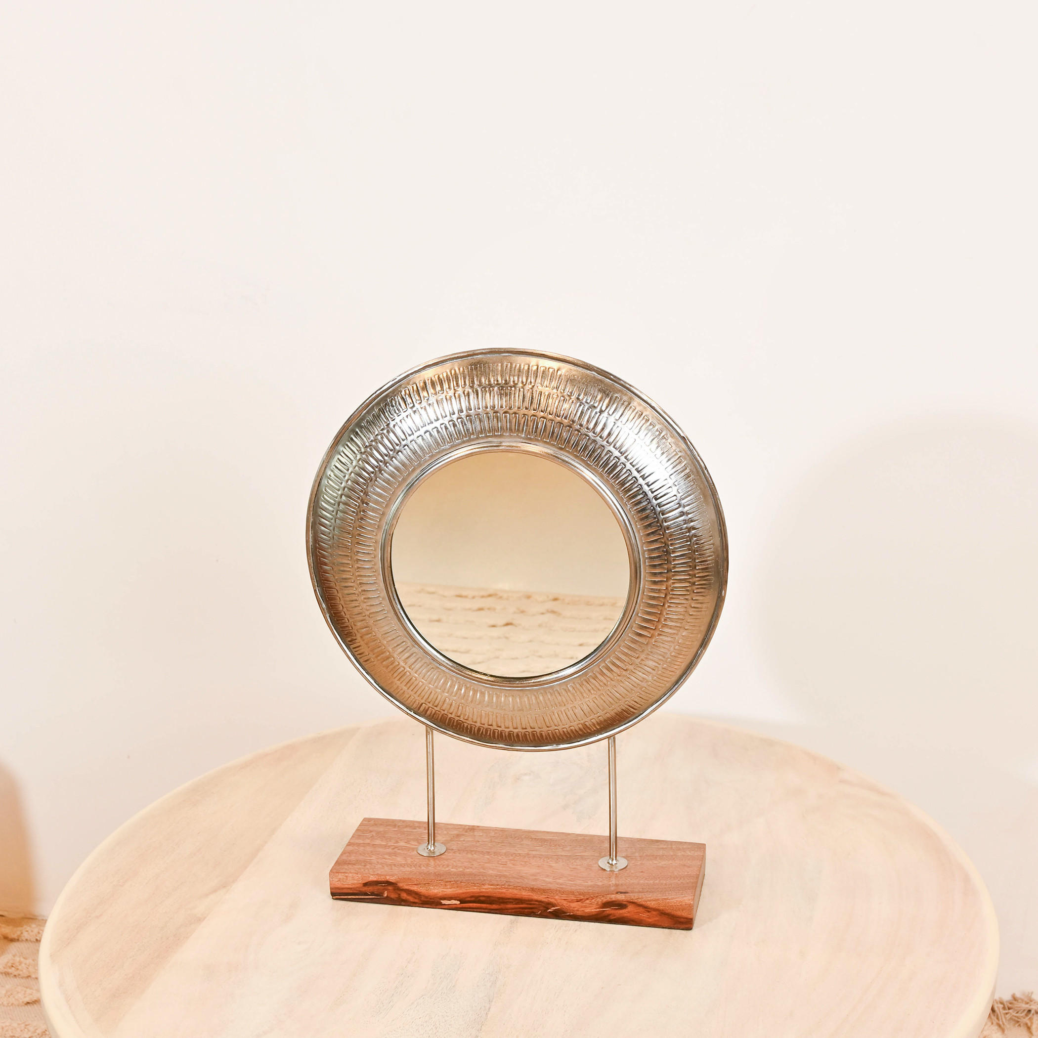 Home Carving Engraved Decorative Mirror - 35x48 cm-household-walldecorandmirrors-mirrors-wallmirrors-image-3