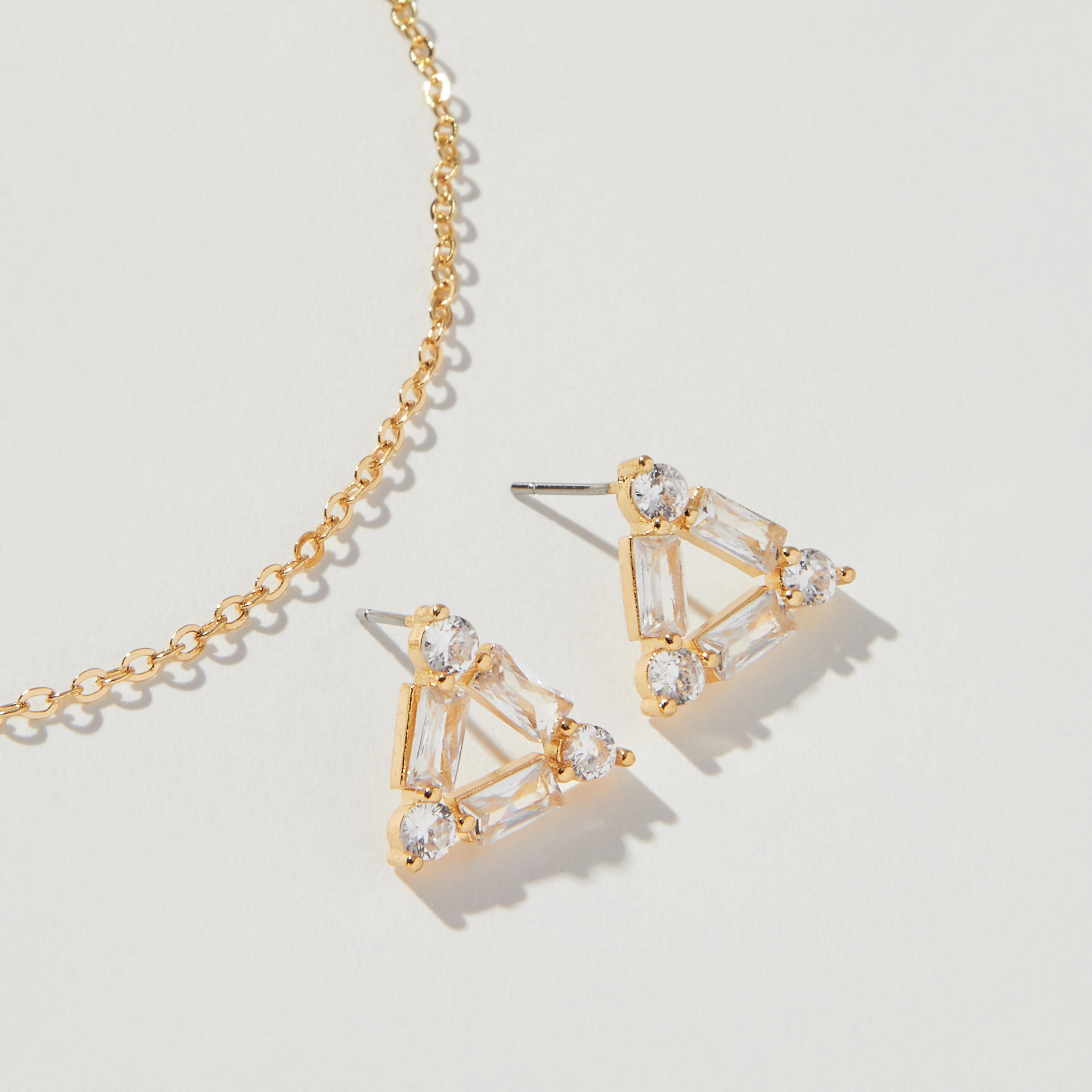 Stone Embellished Necklace and Earrings Set-women-watchesandjewellery-jewellery-jewellerysets-image-4