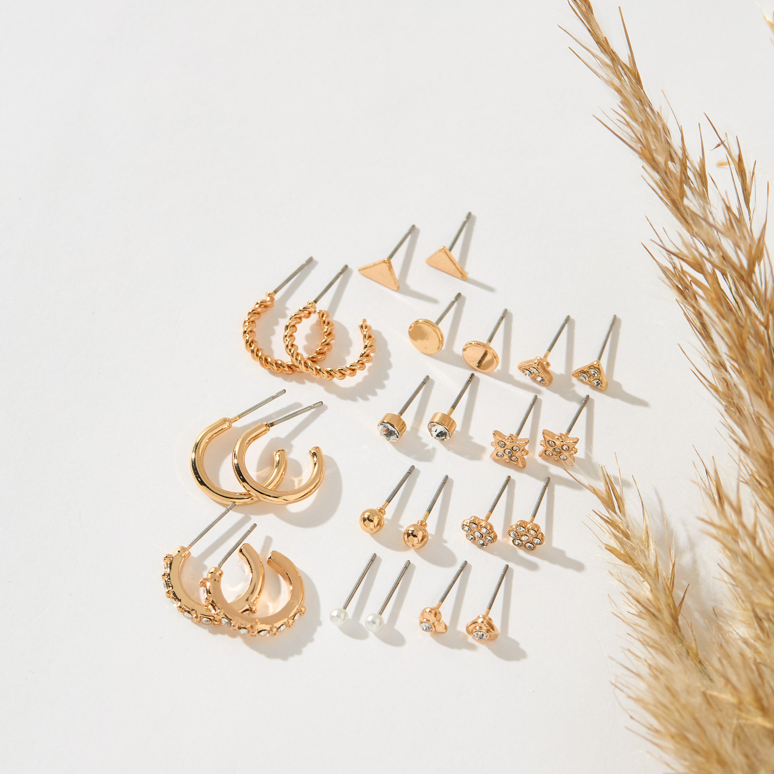 حلقان متنوعة بمكبس إغلاق خلفي - طقم 12 أزواج-women-watchesandjewellery-jewellery-earrings-image-1