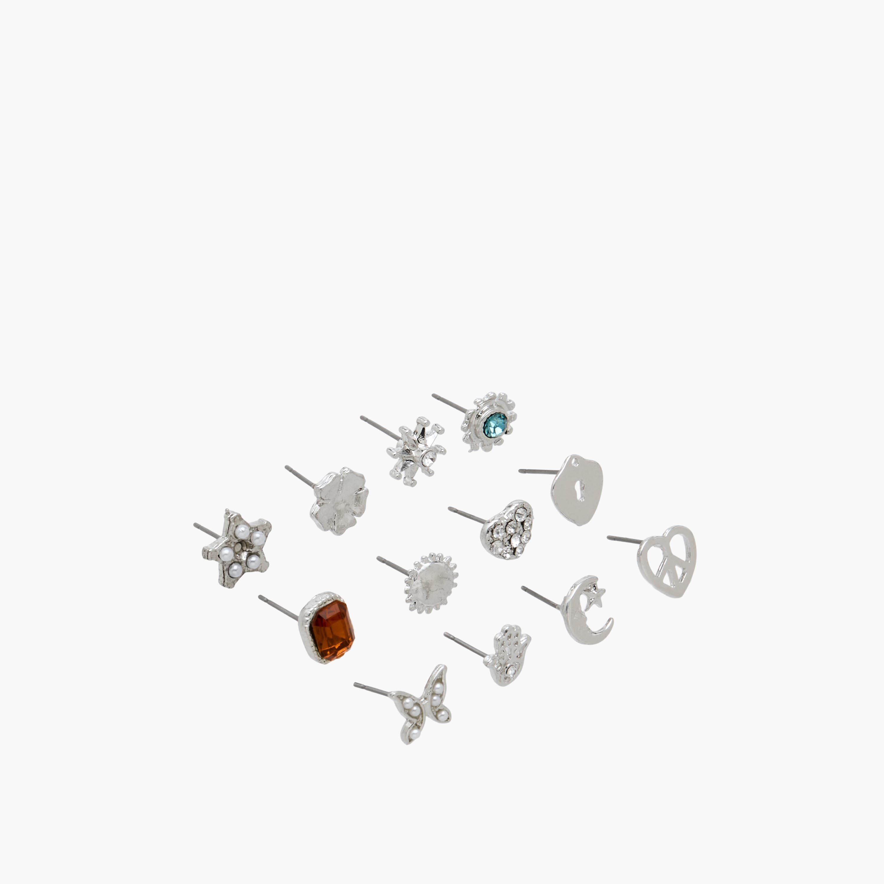 حلقان دبوس بلون فضي ومكبس إغلاق - عبوة 12 زوج-women-watchesandjewellery-jewellery-earrings-image-2