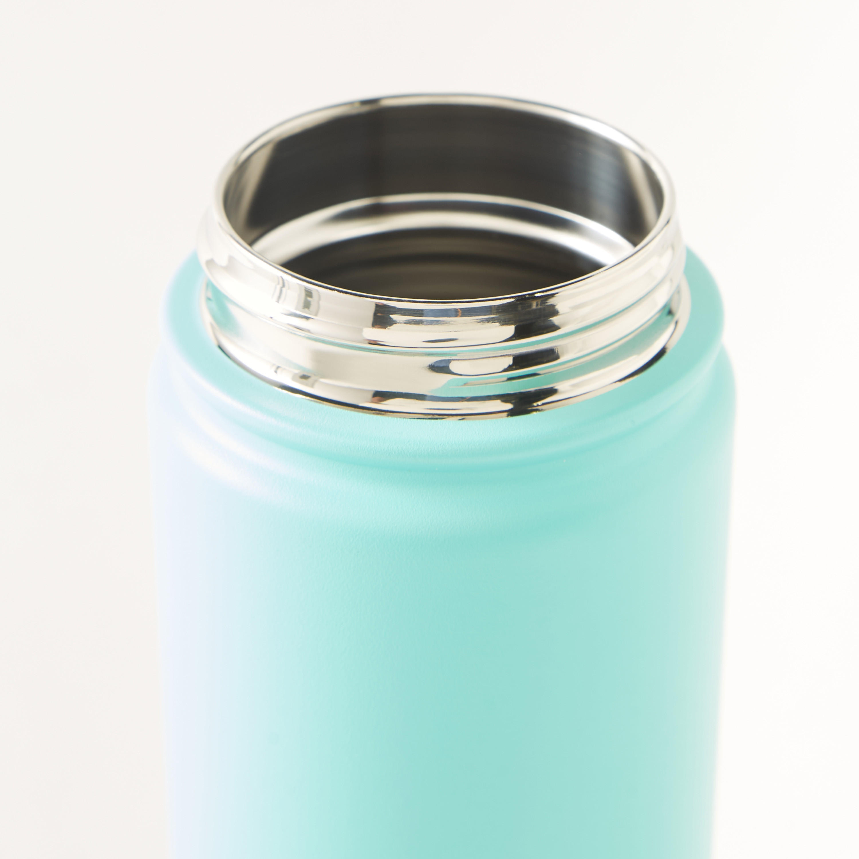Briiton Solid Stainless Steel Insulated Water Bottle - 750 ml-school-waterbottles-image-4