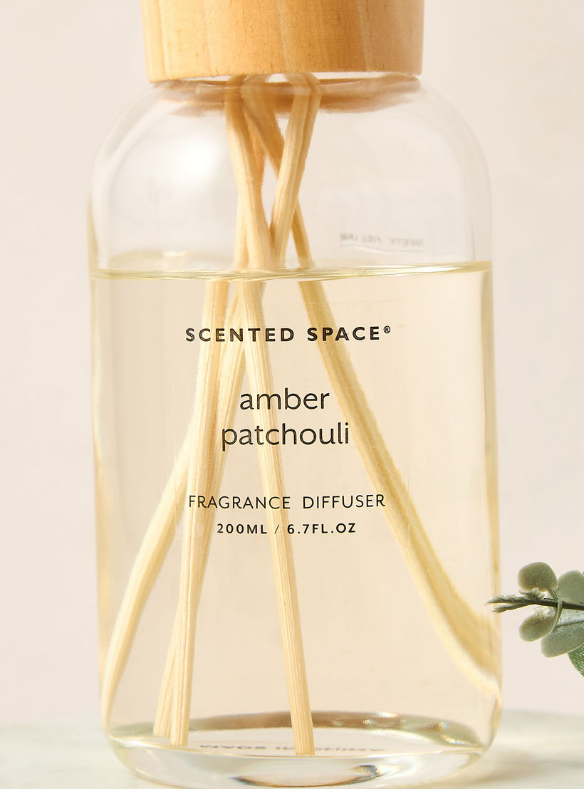موزع عطور برائحة أمبريان وودز من سينتد سبيس - 200 مل-household-homefragrance-reeddiffusers-image-3