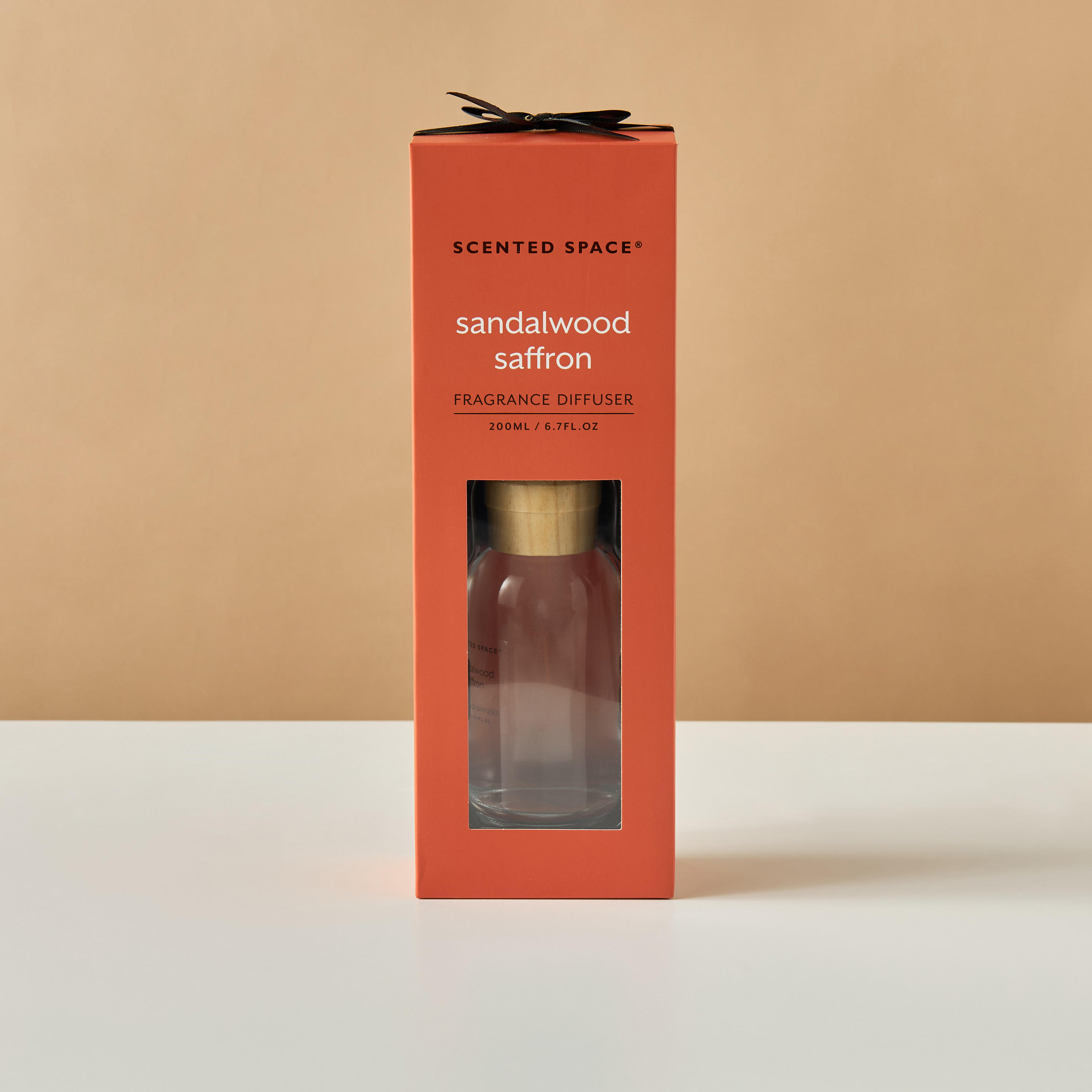 موزع عطور برائحة أمبريان وودز من سينتد سبيس - 200 مل-household-homefragrance-reeddiffusers-image-4