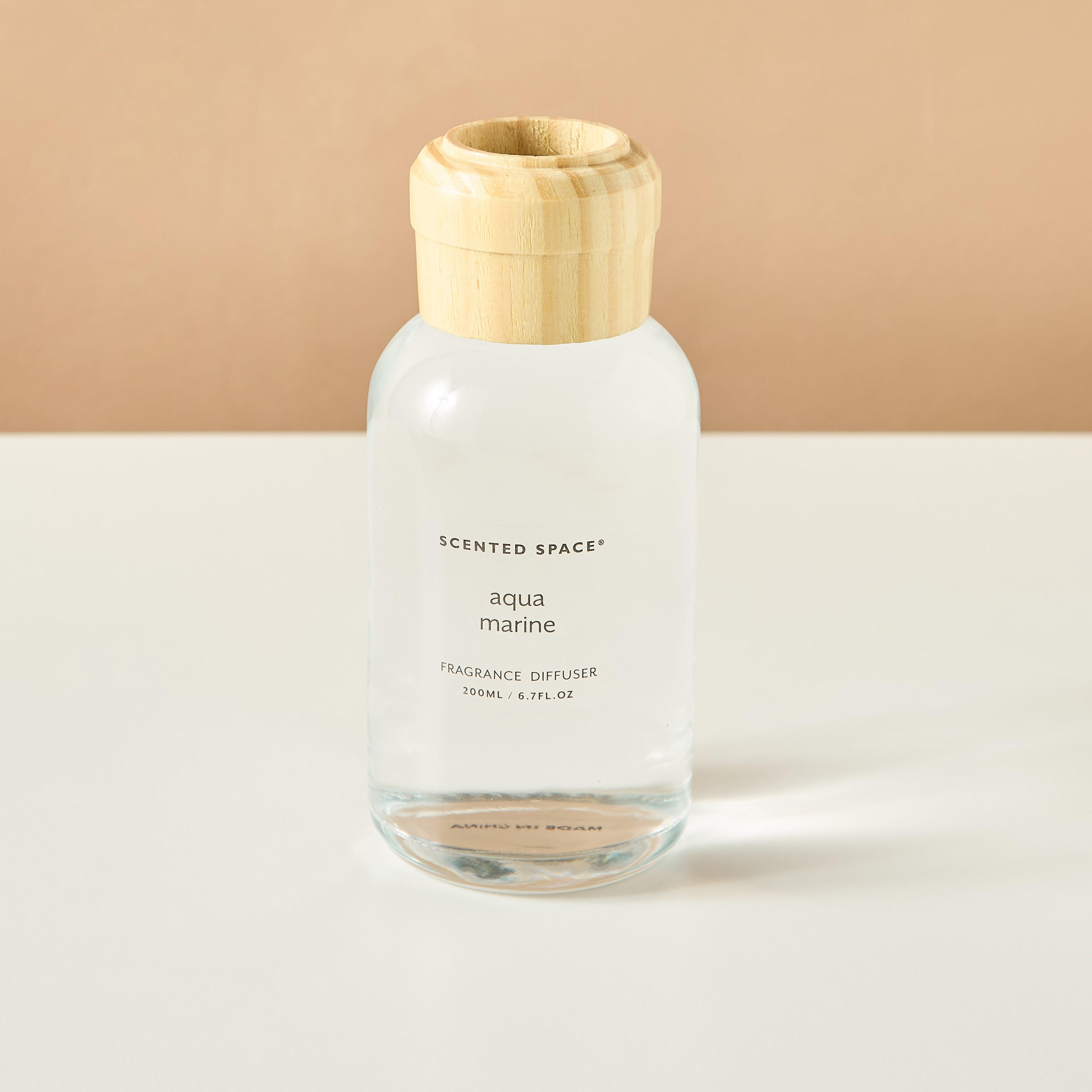 Scented Space Amberian Woods Reed Diffuser - 200 ml-household-homefragrance-reeddiffusers-image-2