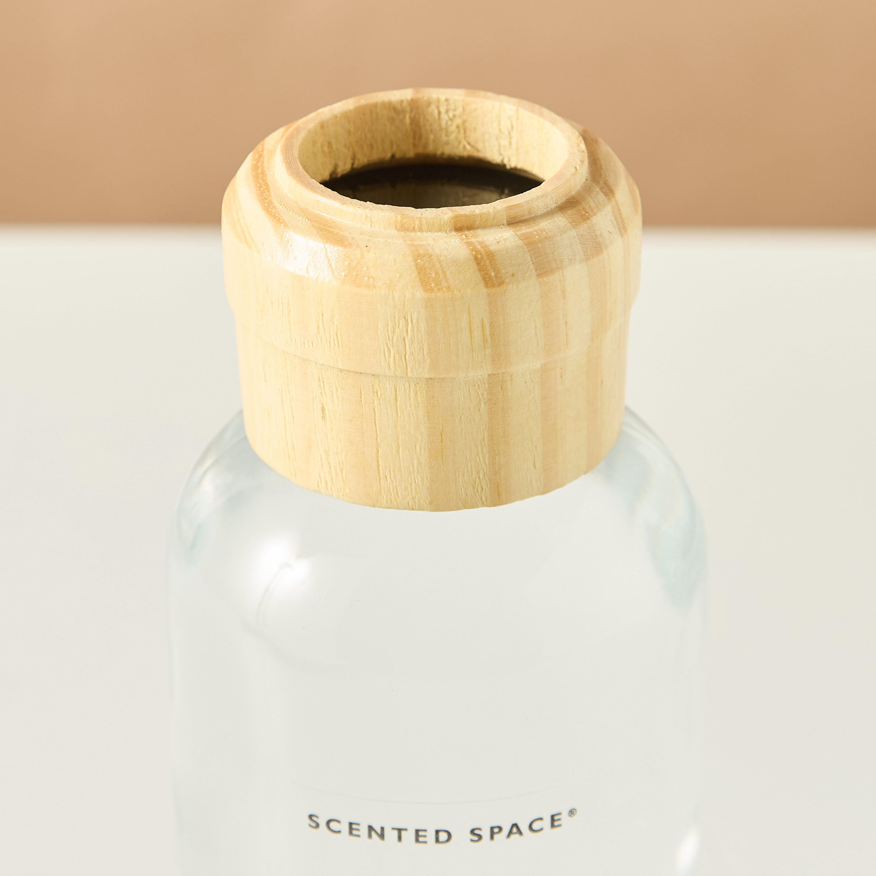 Scented Space Amberian Woods Reed Diffuser - 200 ml-household-homefragrance-reeddiffusers-image-4