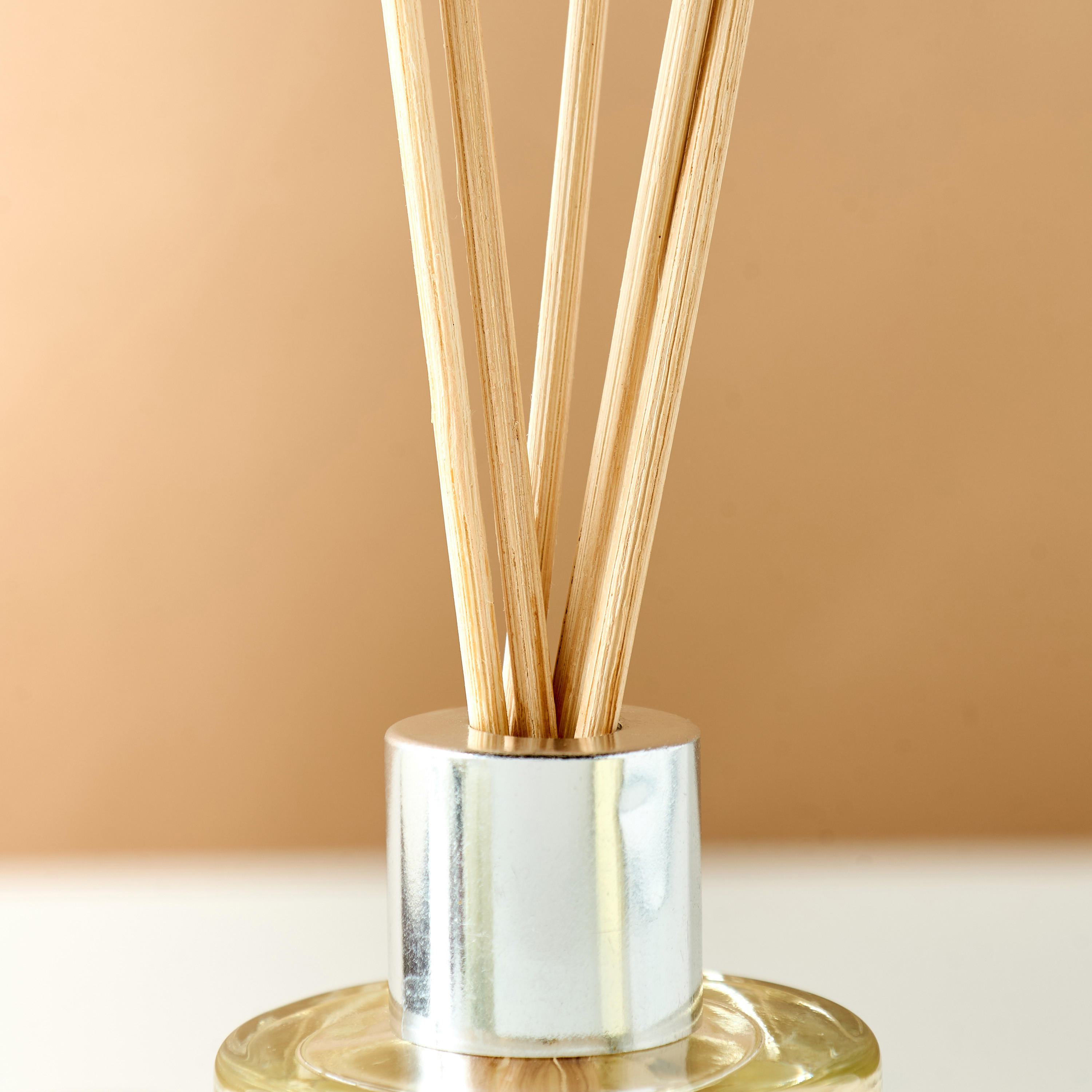 Elements Rose and Black Oud Reed Diffuser and Jar Candle Gift Set-household-homefragrance-fragrancegiftset-image-7