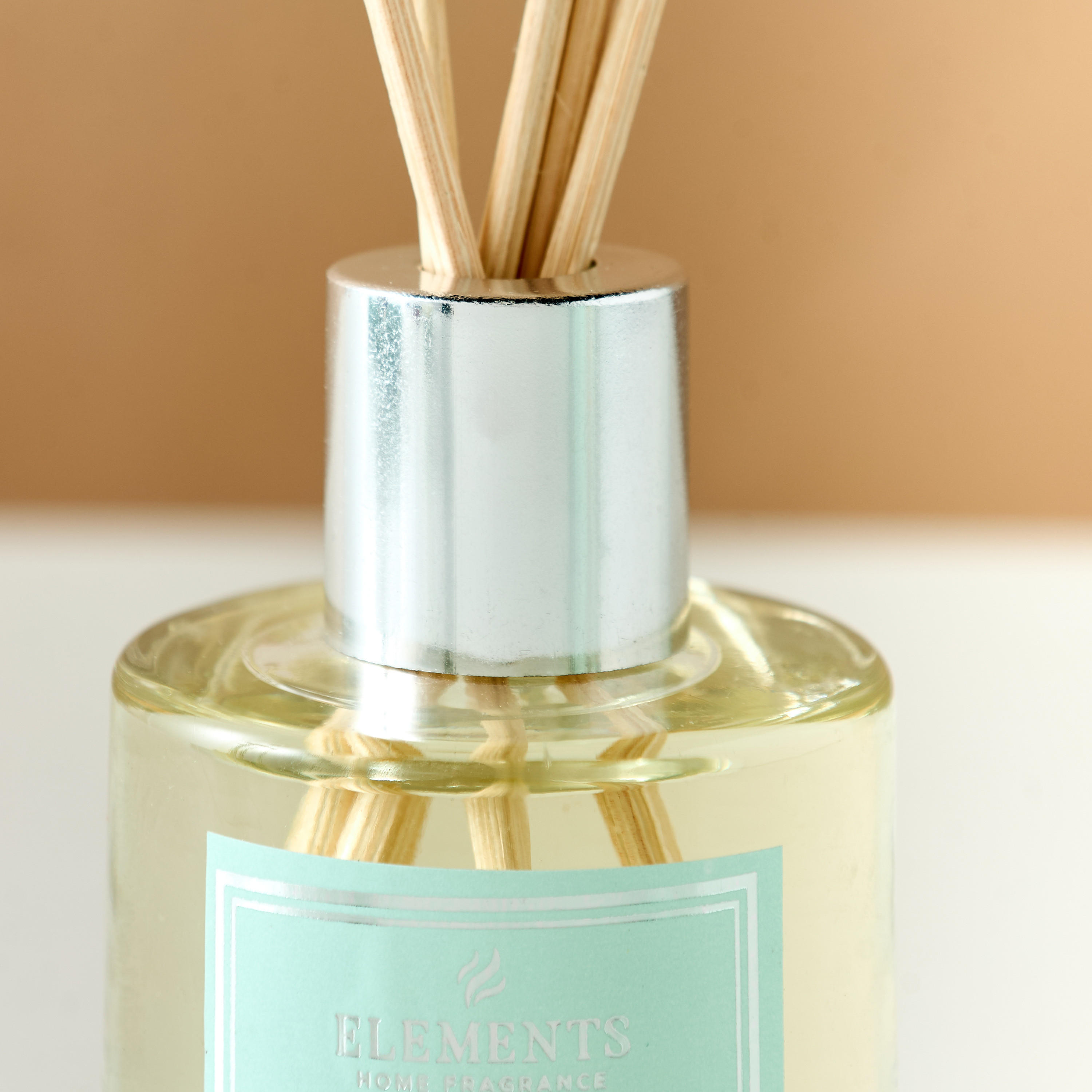 Elements Rose and Black Oud Reed Diffuser and Jar Candle Gift Set-household-homefragrance-fragrancegiftset-image-7