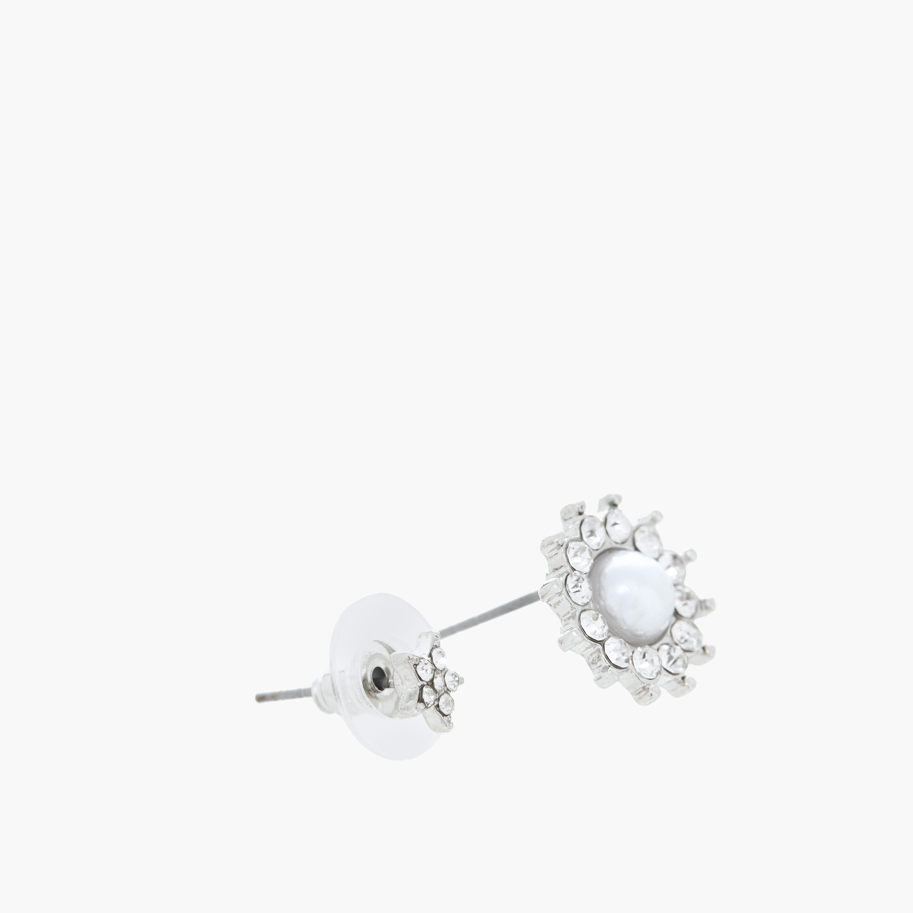 Assorted Earrings - Set of 30-women-watchesandjewellery-jewellery-earrings-image-4