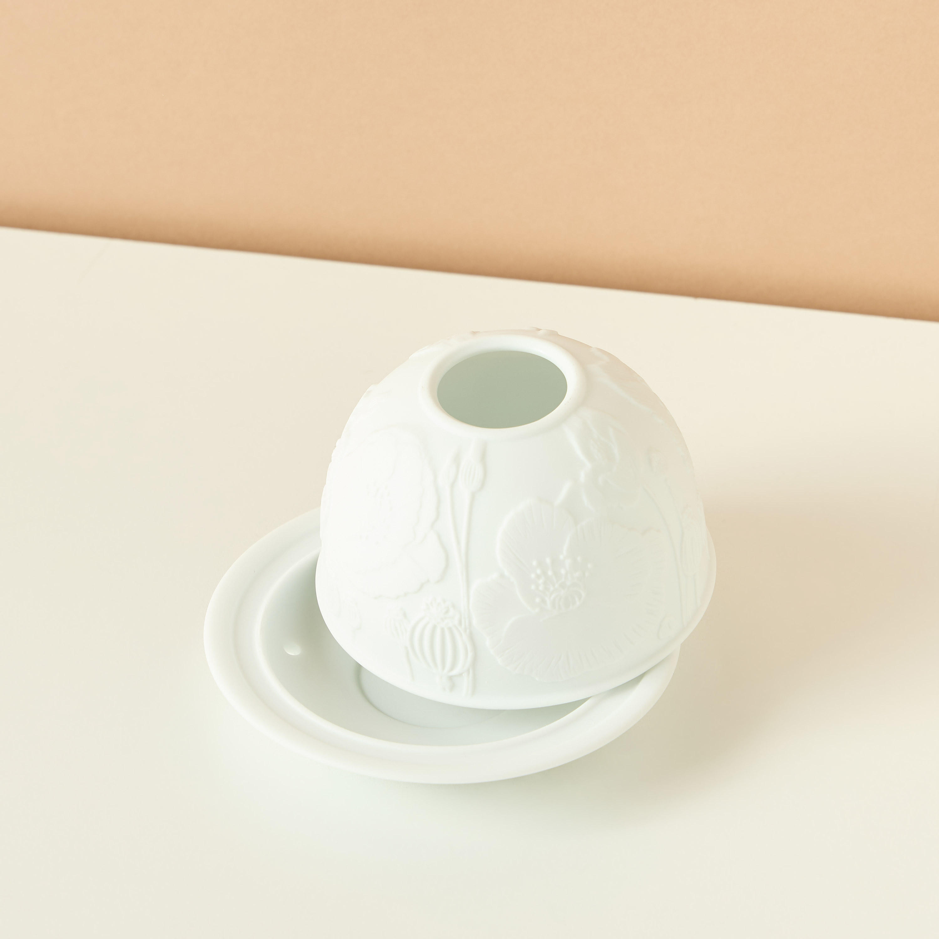 Ornate Ceramic Tealight Candleholder - 12x8 cms-household-decor-candleholdersandlanterns-image-4