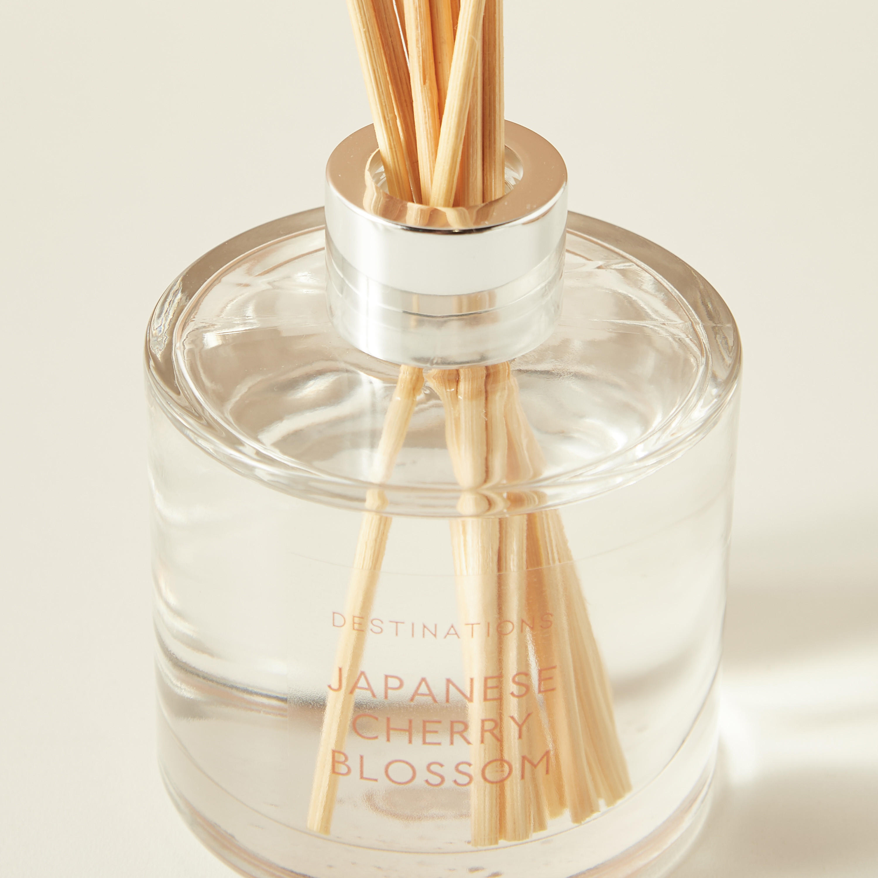 Wax Lyrical Japanese Cherry Blossom Reed Diffuser - 200 ml-household-homefragrance-reeddiffusers-image-3