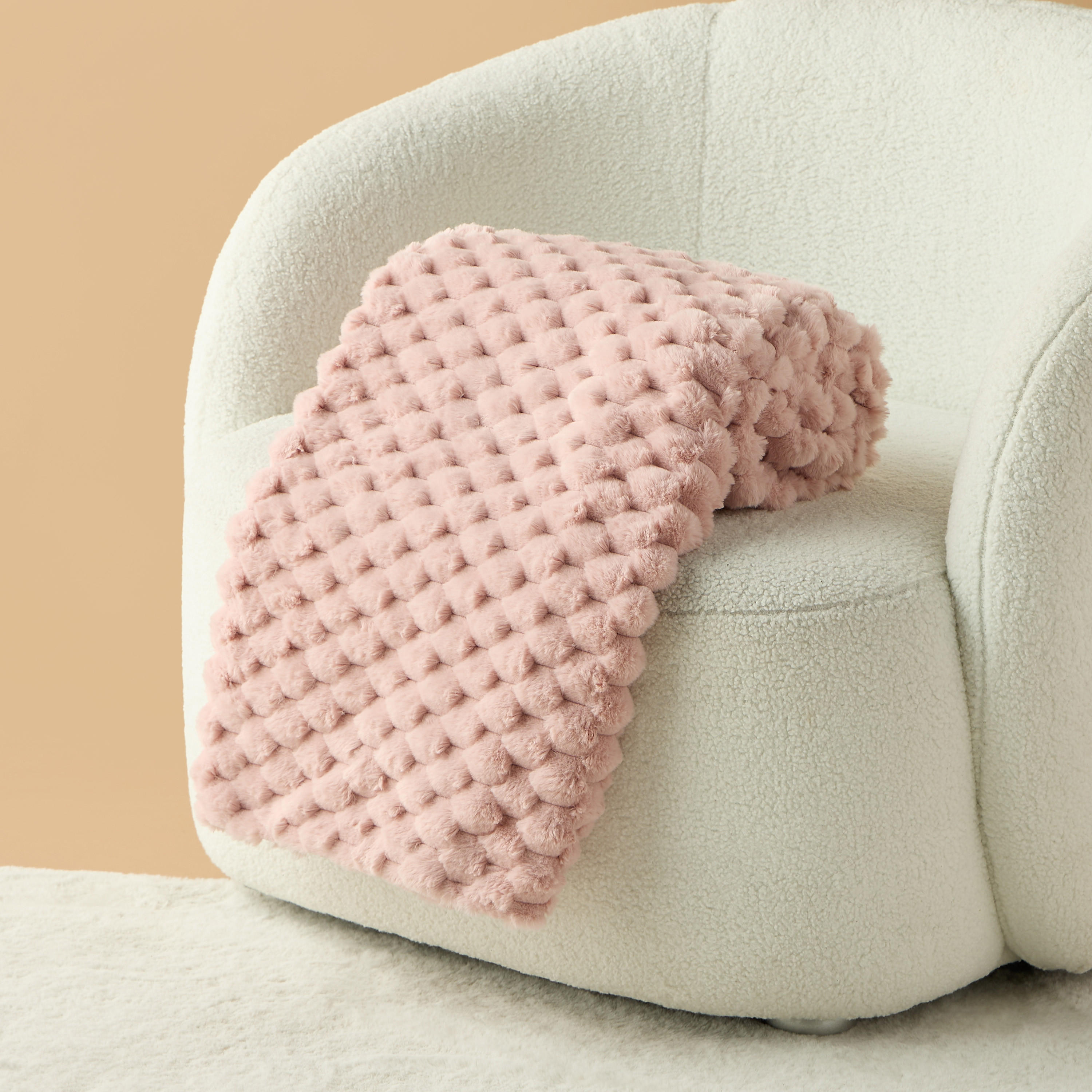 Honeycomb Textured Fur Throw - 127x152 cms-household-cushionsandthrows-throwsandblankets-throws-image-4