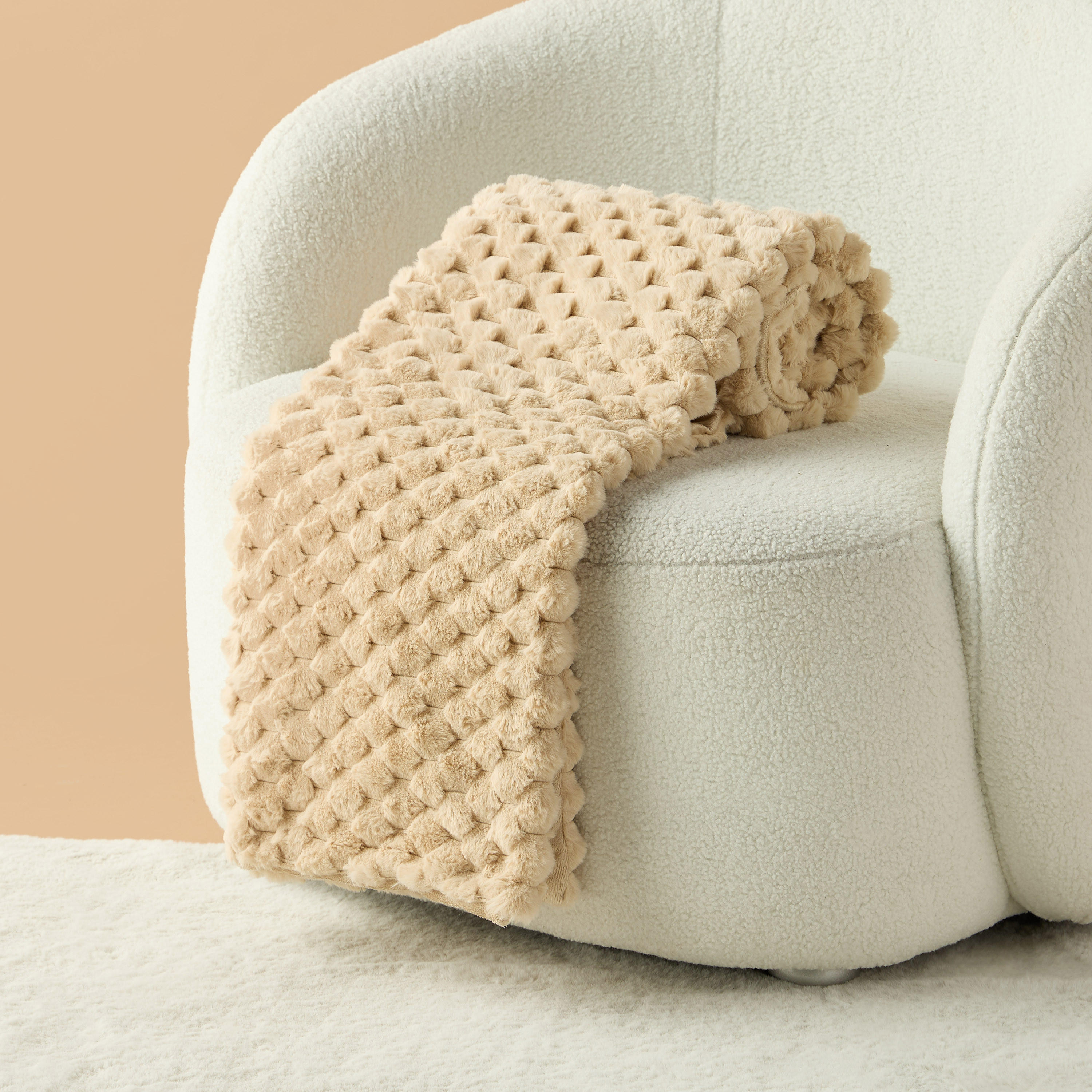 Honeycomb Textured Fur Throw - 127x152 cm-household-cushionsandthrows-throwsandblankets-throws-image-4