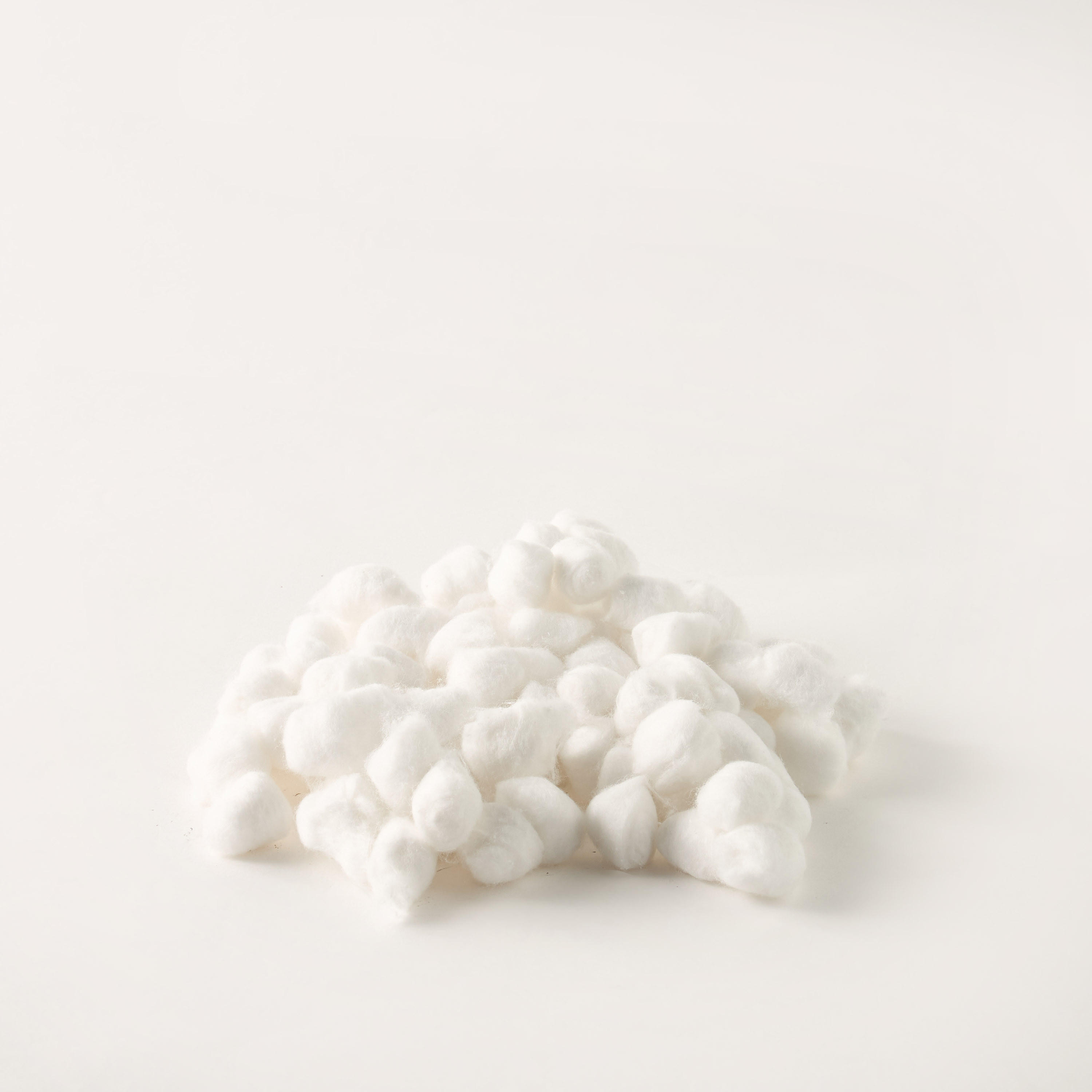 Beautysta 100-Piece Cotton Ball Set-beautyandpersonalcare-bathandbody-toolsandaccessories-bathaccessories-image-2