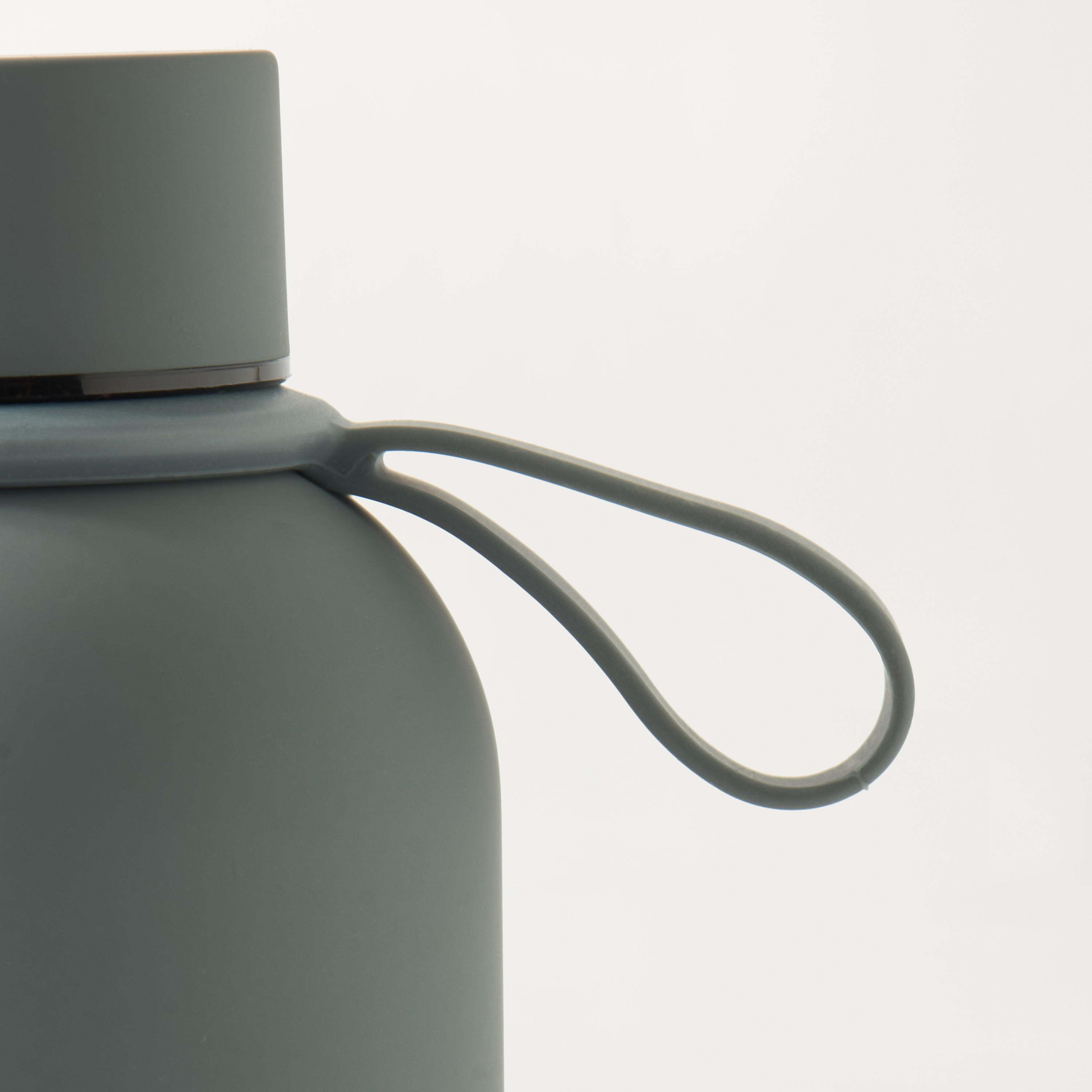 Solid Stainless Steel Water Bottle with Handle - 500 ml-school-waterbottles-image-3