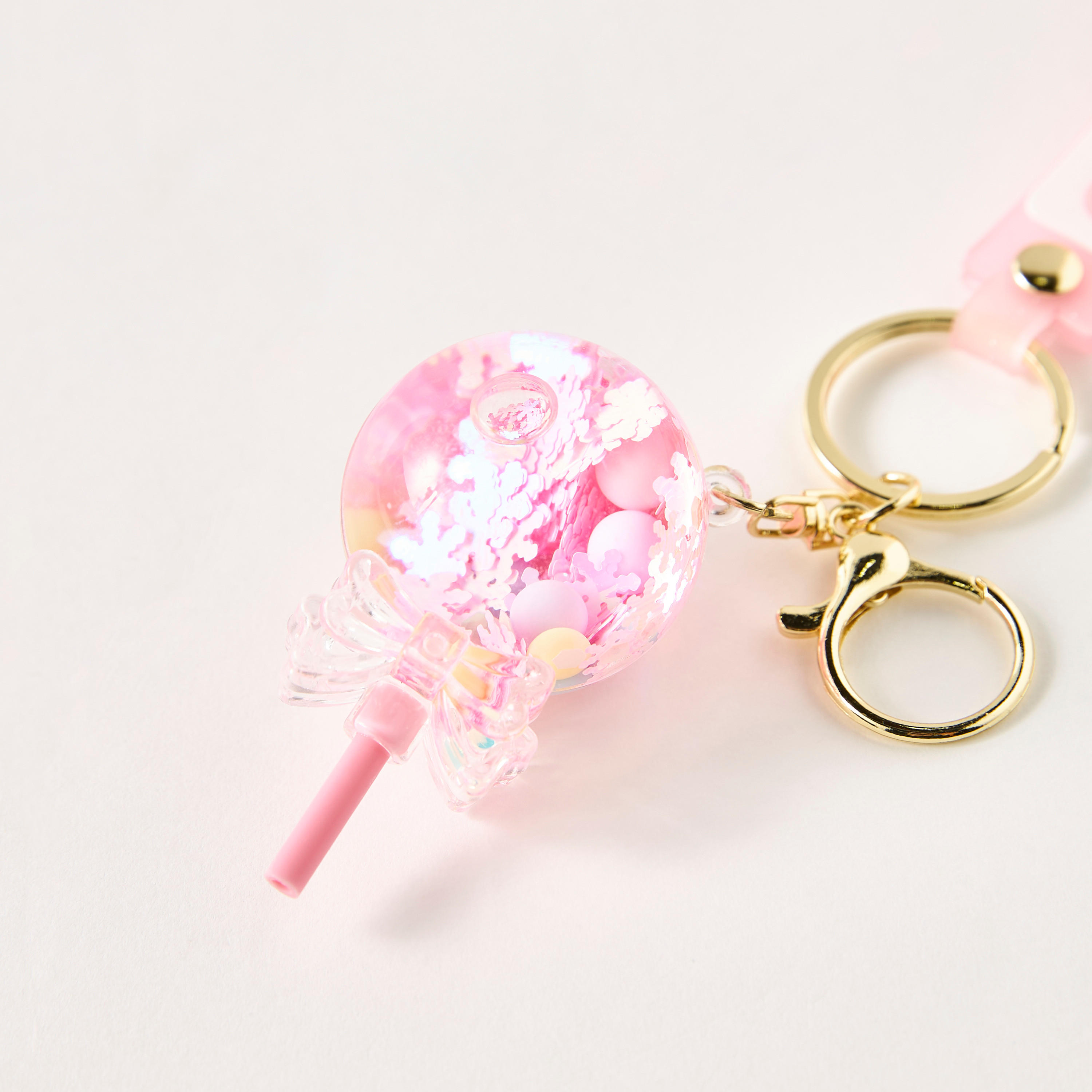 سلسلة مفاتيح بتفاصيل مزيّنة ومشبك إغلاق من سيلون-girls-accessories-keyringsandbagcharms-image-3