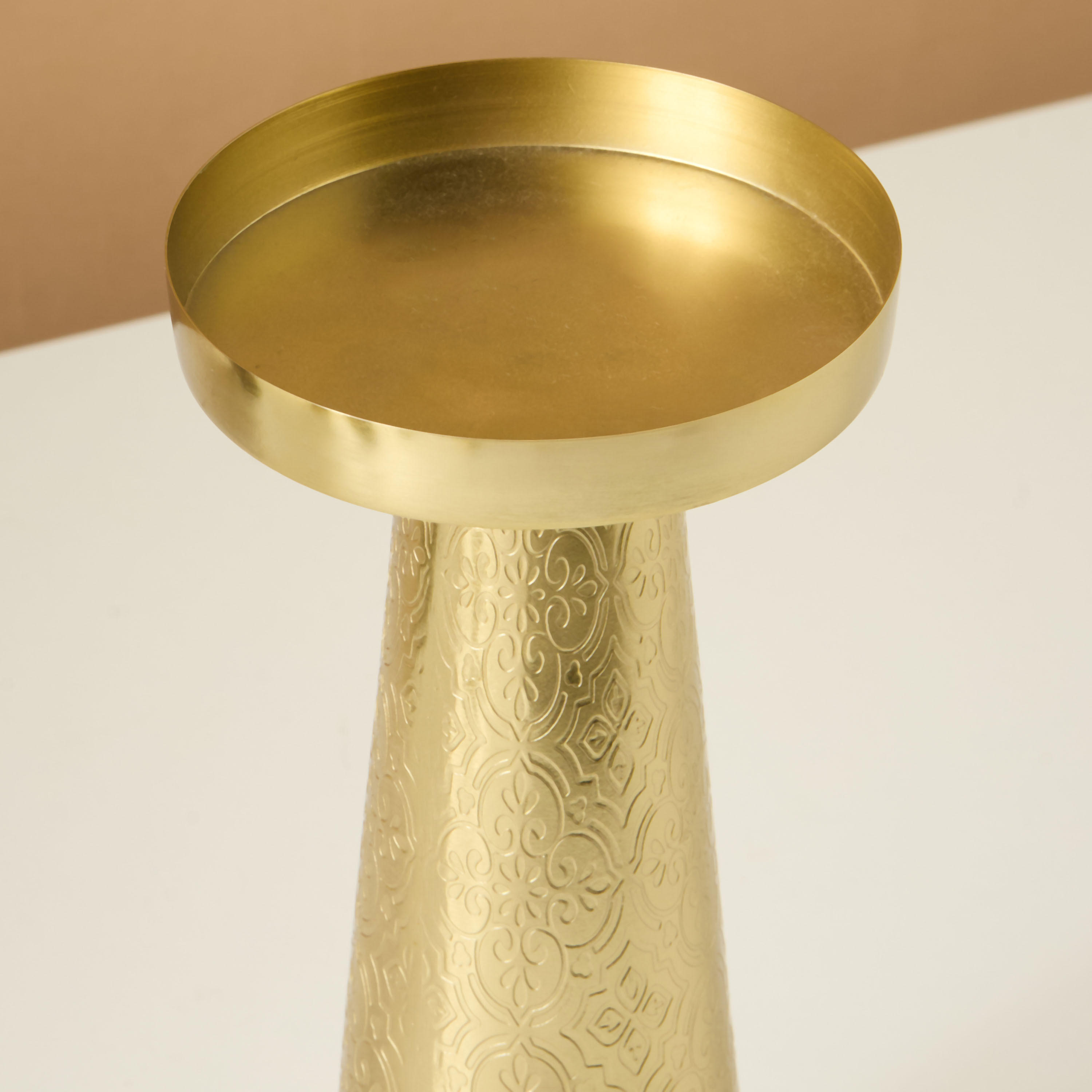 Home Carving Textured Pillar Candleholder - 20 cms-household-decor-candleholdersandlanterns-image-4