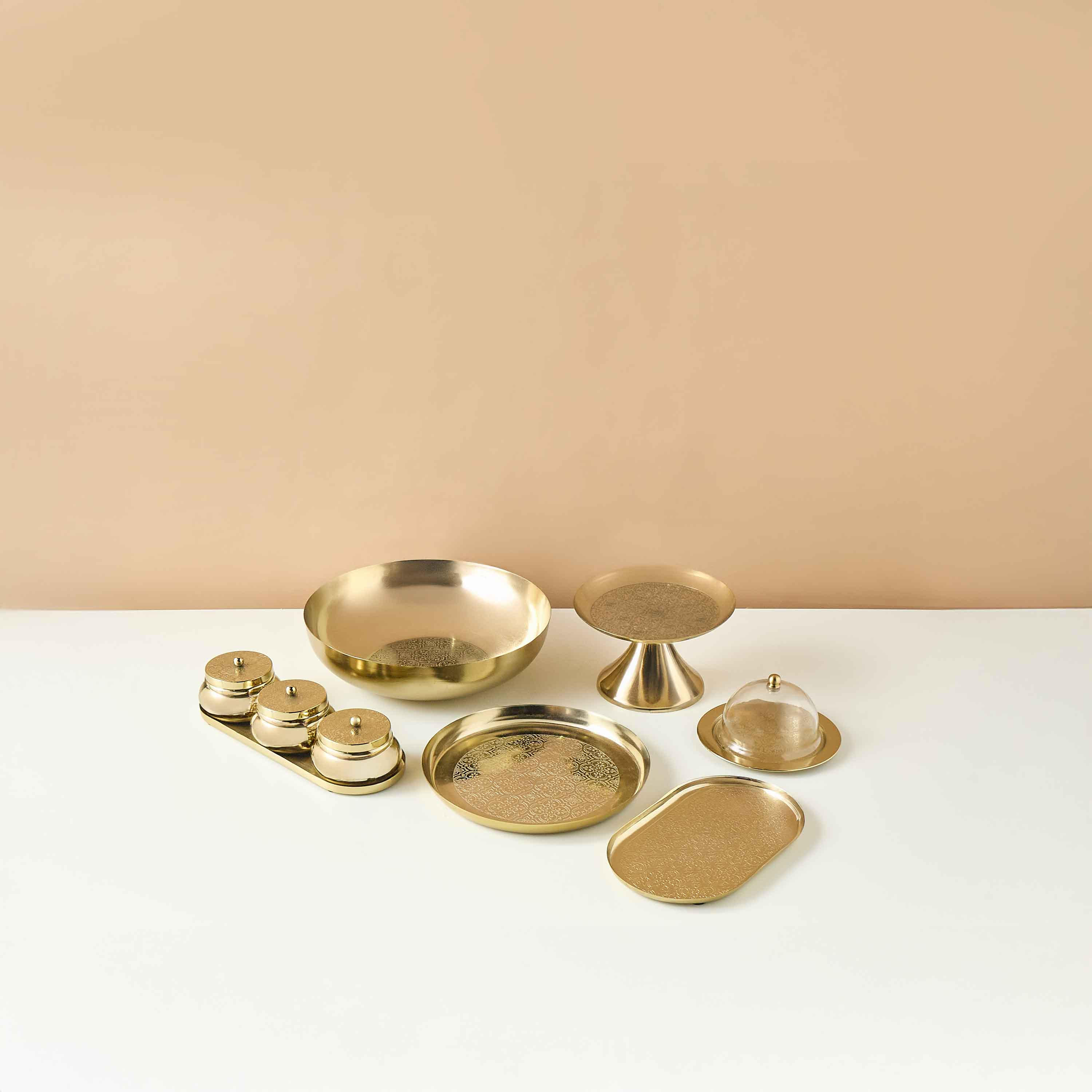 Embossed Iron Cake Stand - 20x14x12 cms-household-dining-serveware-cakestands-image-7