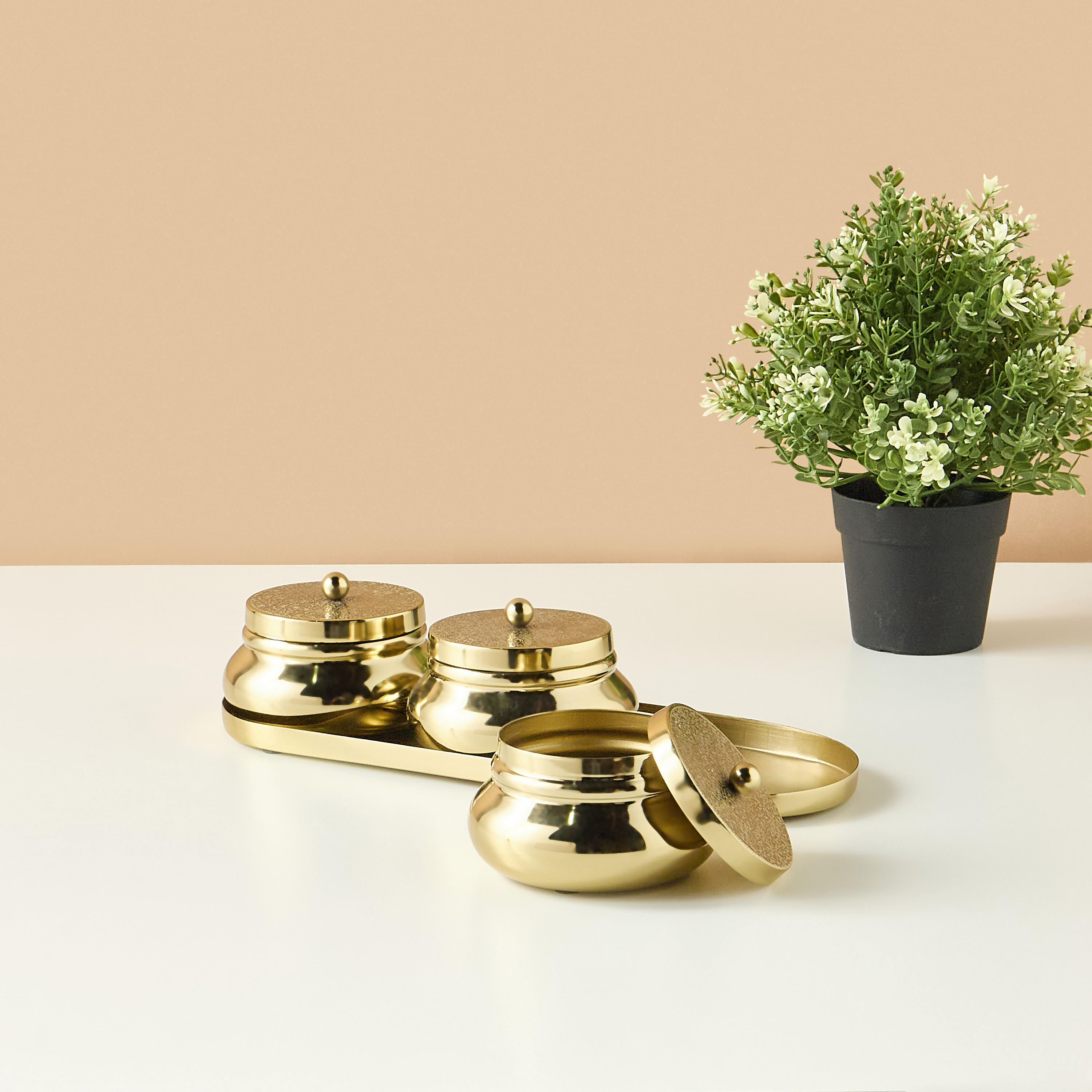 Iron 3-Piece Bowl with Lid and Tray Set-household-dining-serveware-chipsanddip-image-1