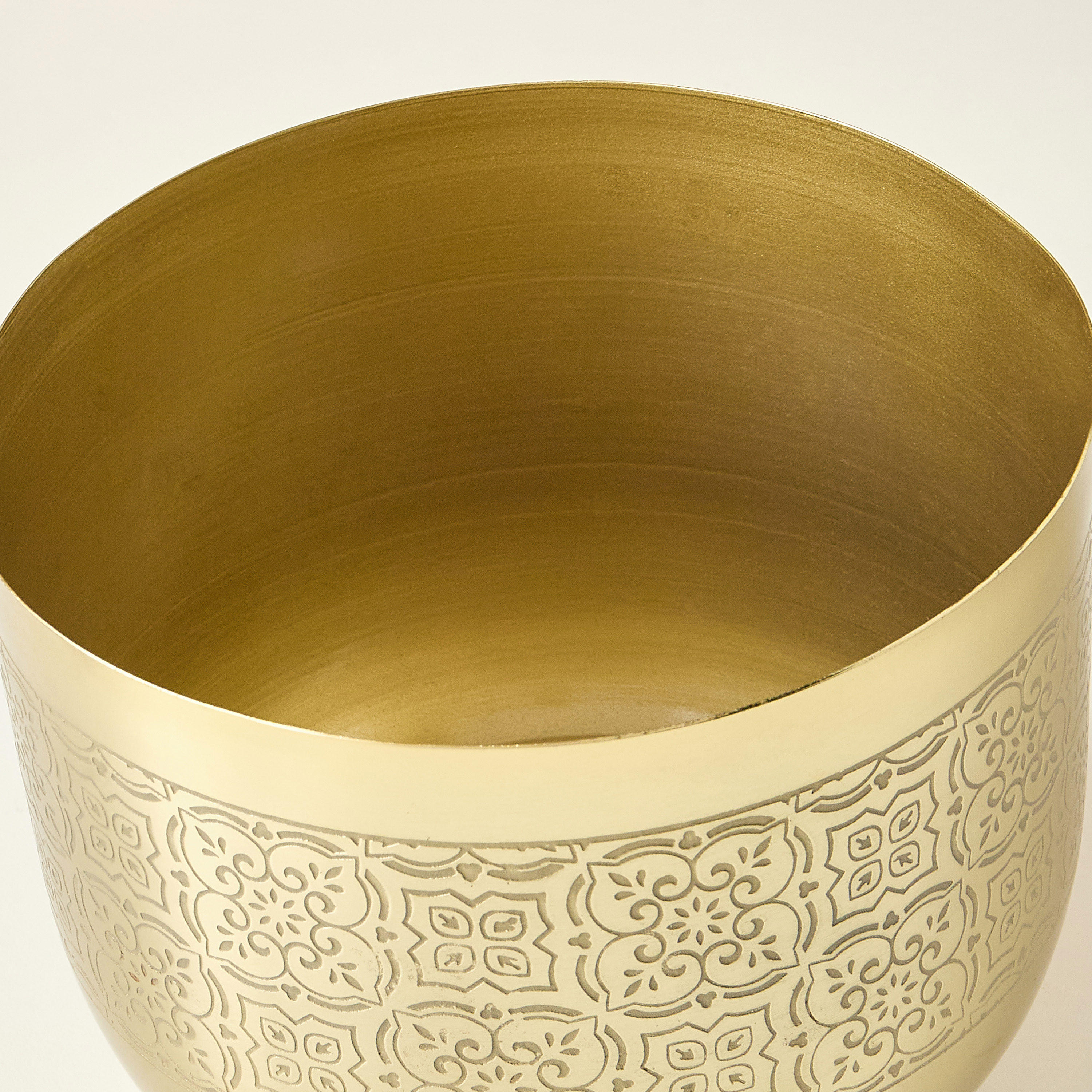Textured Elevated Round Planter - 15 cms-household-decor-decorativeobjectsandsculptures-image-4