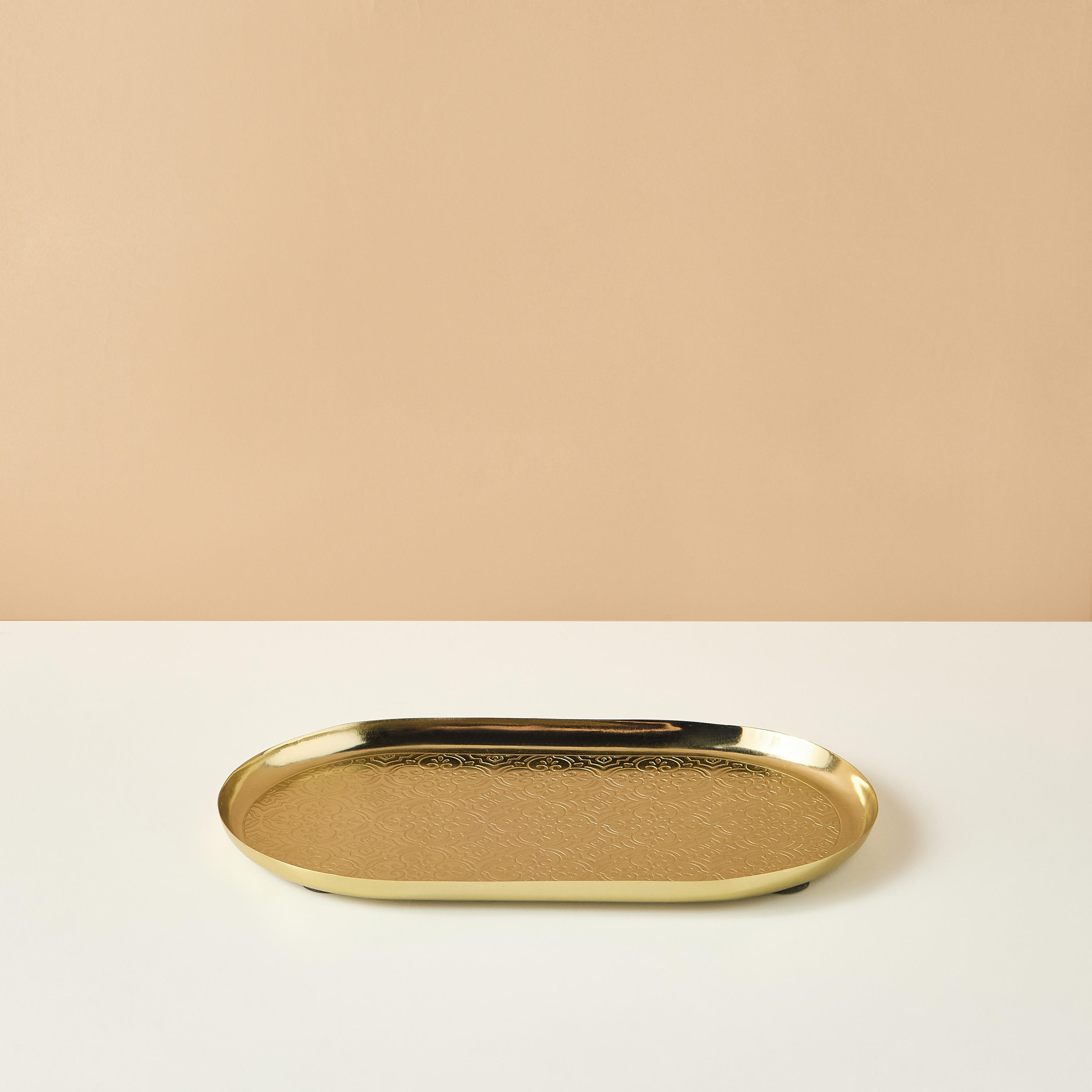 Elevated Textured Oval Tray - 25x16 cms-household-dining-serveware-servingtrays-image-2