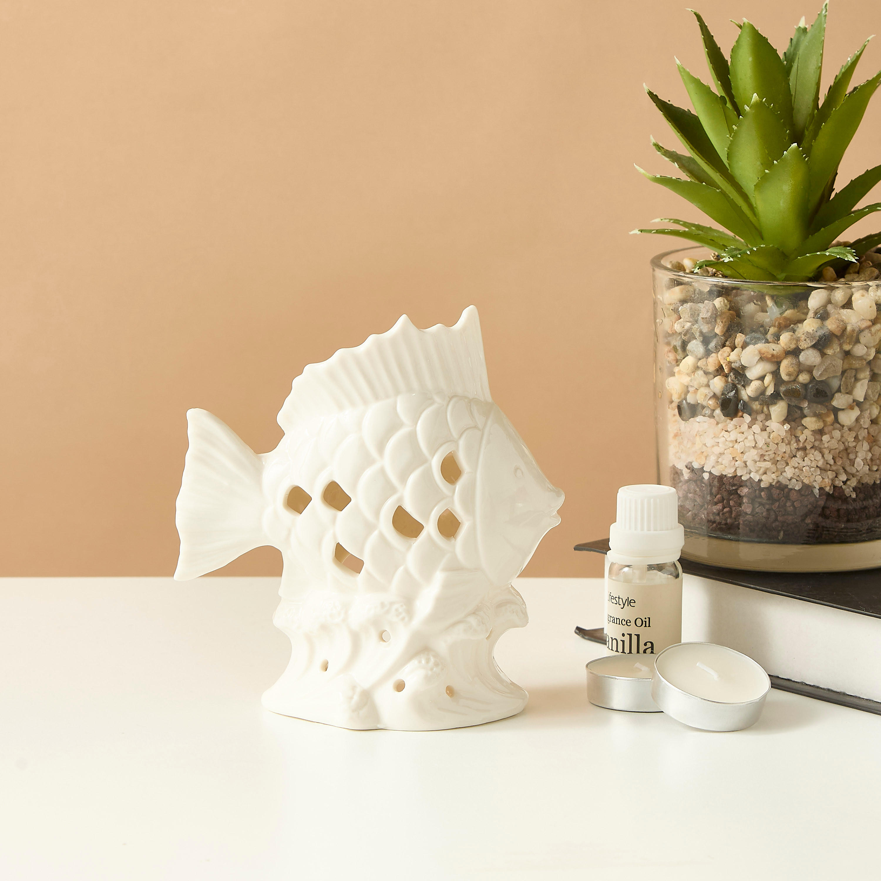 Fish Textured Ceramic Oil Burner - 13x7x14 cms-household-homefragrance-burners-image-1