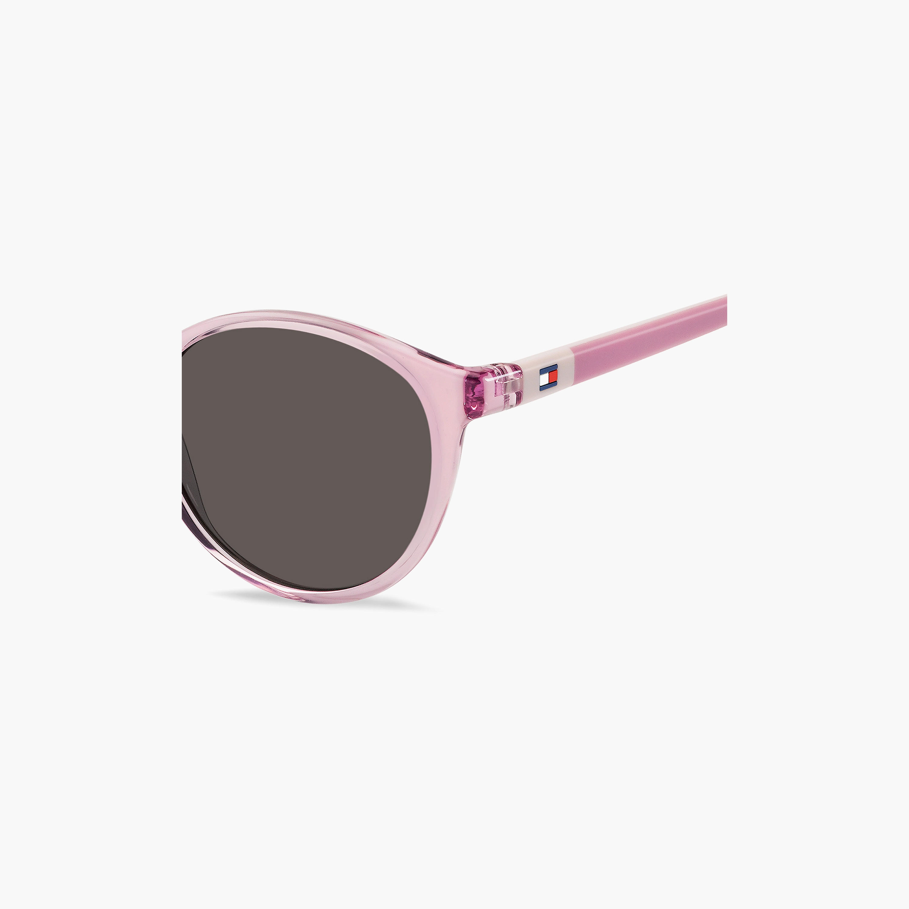 نظارات شمسية مقاس 47 ملم رمادية مستديرة من تومي هيلفيغر | 20714435J47IR-girls-accessories-sunglasses-image-5