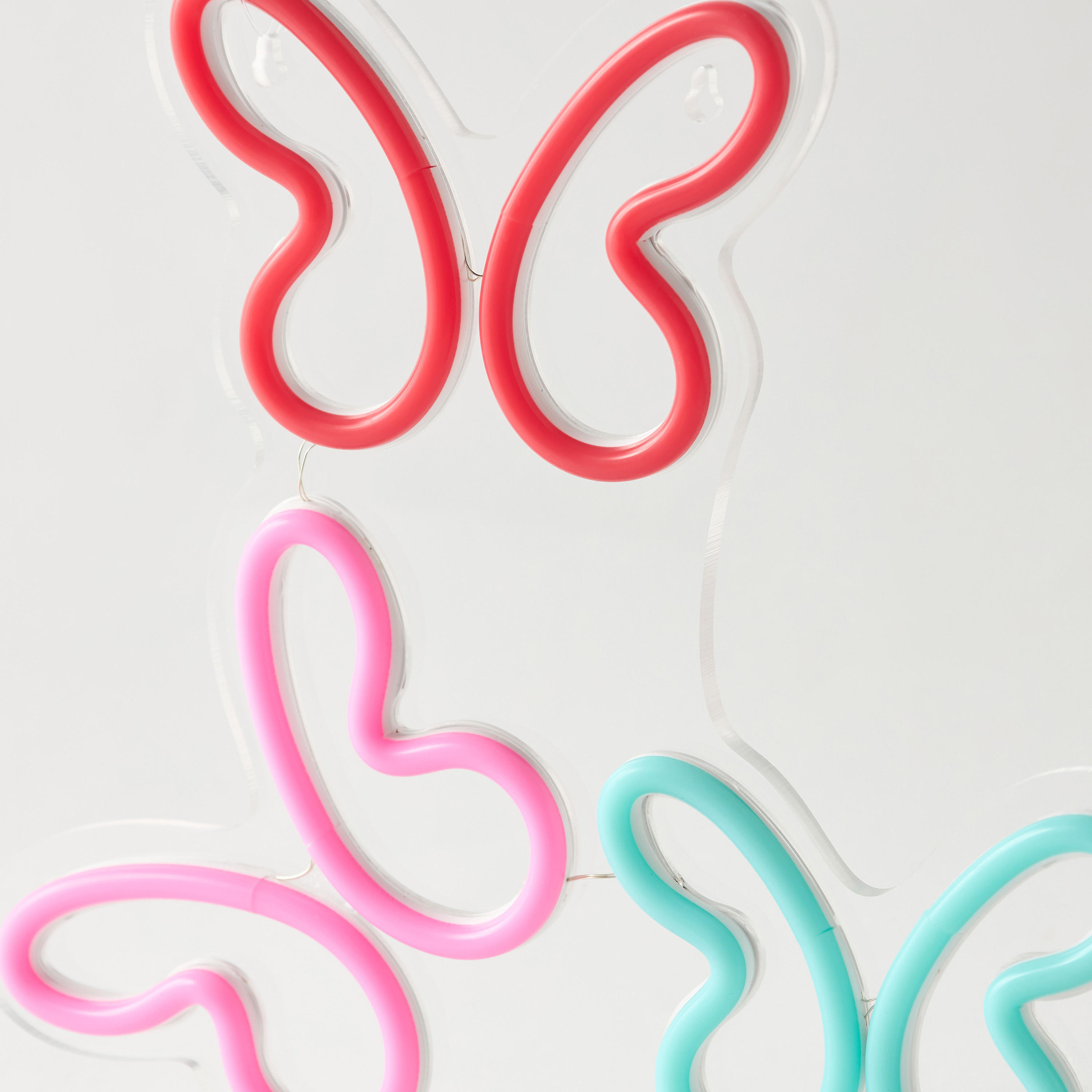 Decorative Butterfly Wall Neon Light with USB Cable - 25x2x24 cms-household-lighting-decorativelighting-noveltylights-image-4