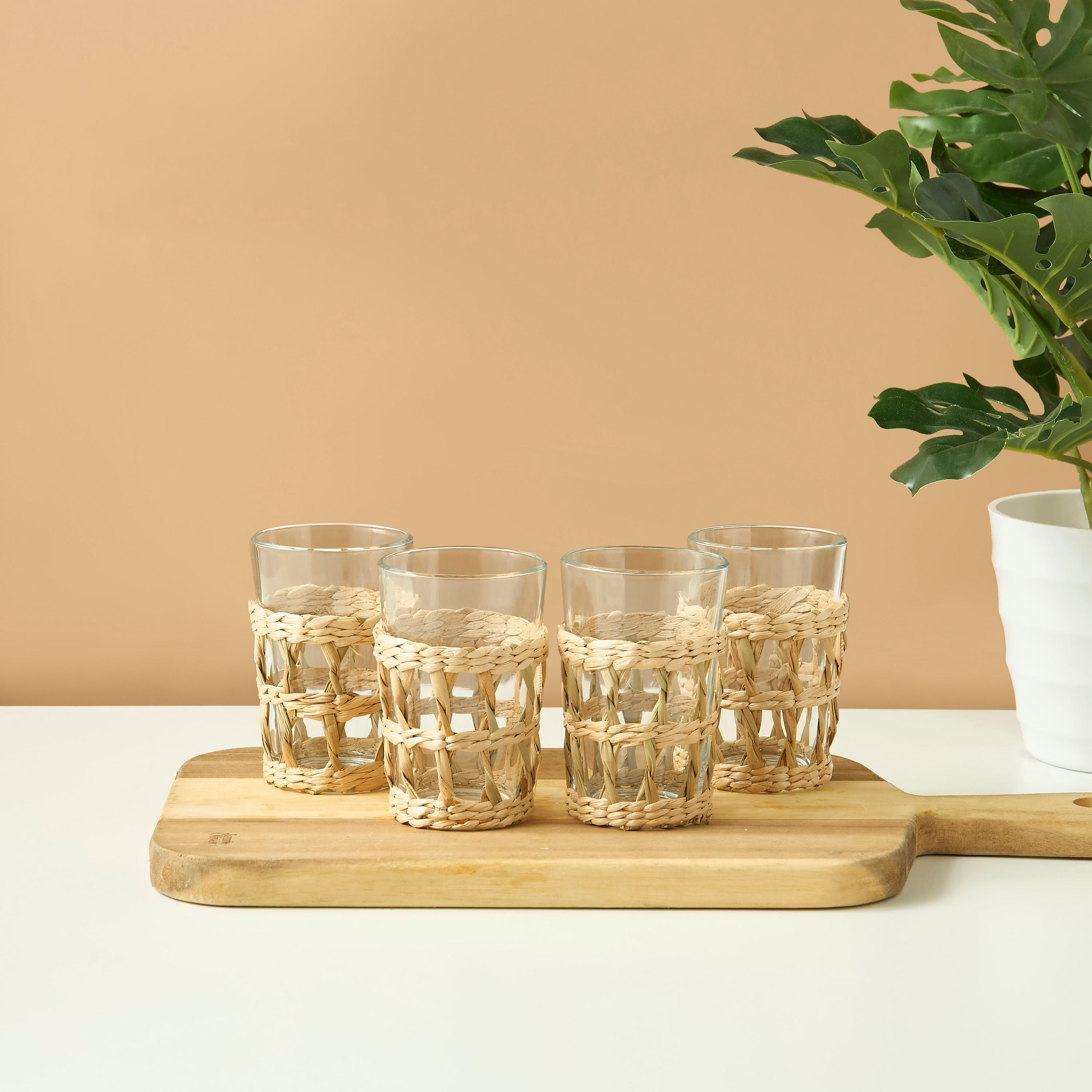 طقم أكواب زجاجية من 4 قطع مزيّنة بقشّة-household-dining-glassware-drinkingglasses-image-1