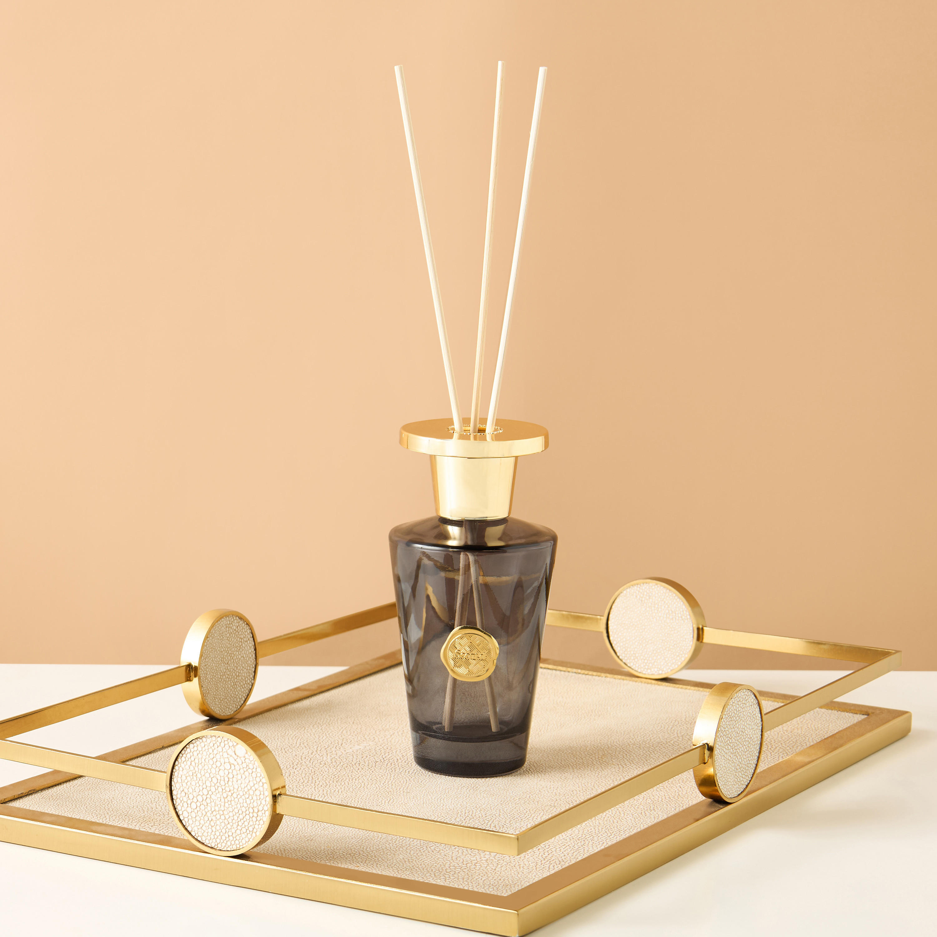 موزع عطور بالأعواد فيلفت لاونج من سنت.د لندن - 300 مل-household-homefragrance-reeddiffusers-image-1