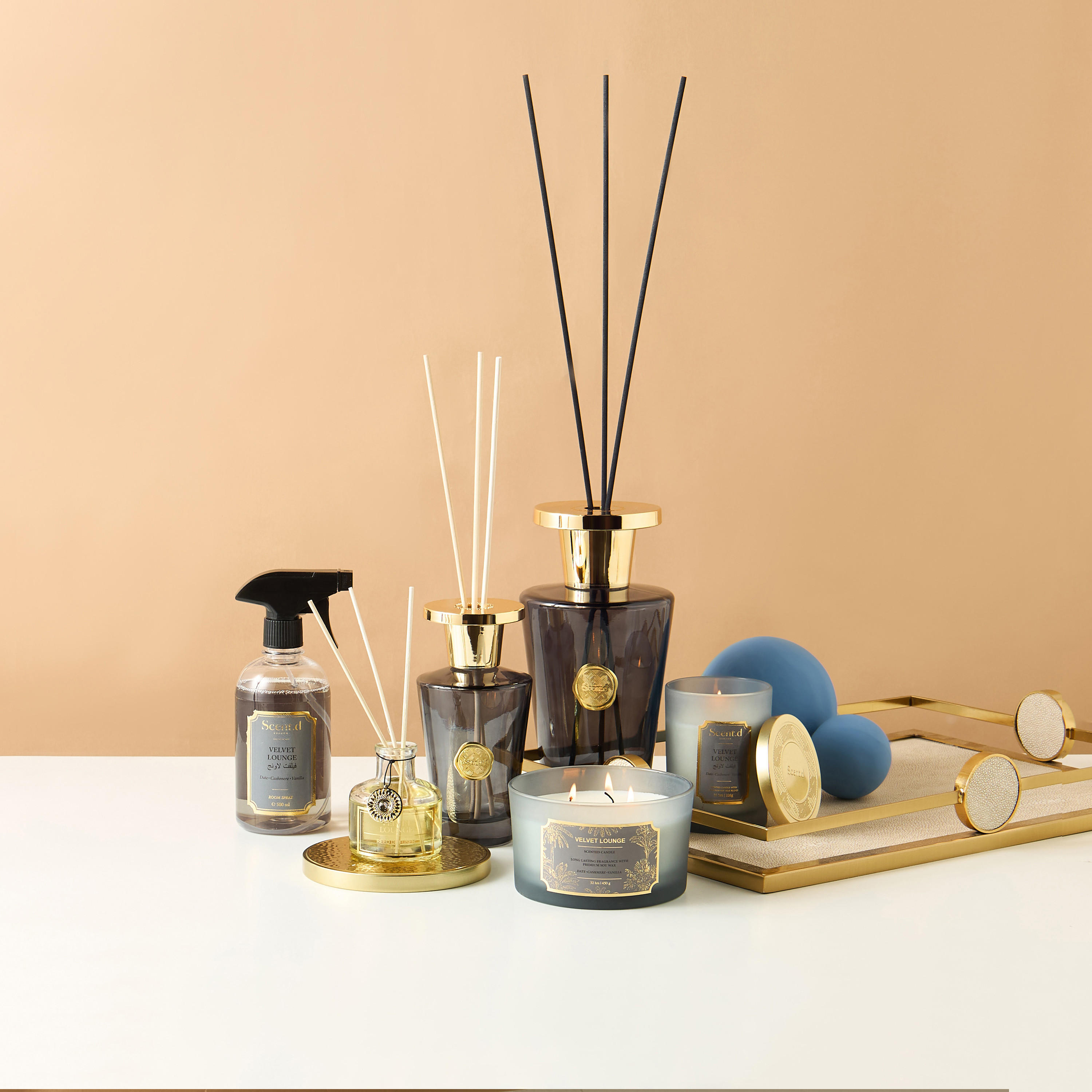 Scent.d Pomegranate Noir Scented 3-Wick Jar Candle - 450 gms-household-homefragrance-candles-image-4