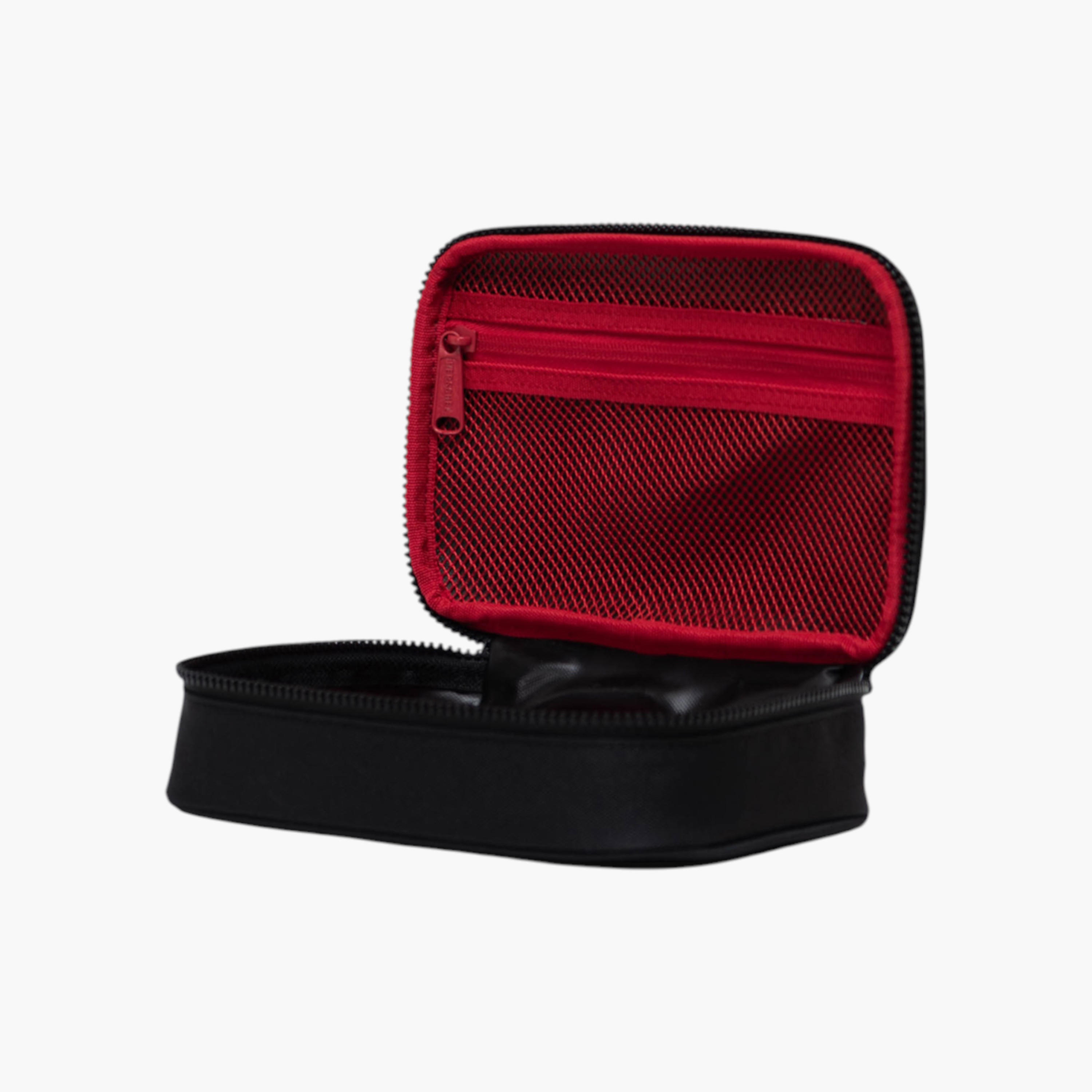 Herschel Supply Co Solid Pencil Case with Zip Closure-women-watchesandjewellery-jewellery-storage-image-2