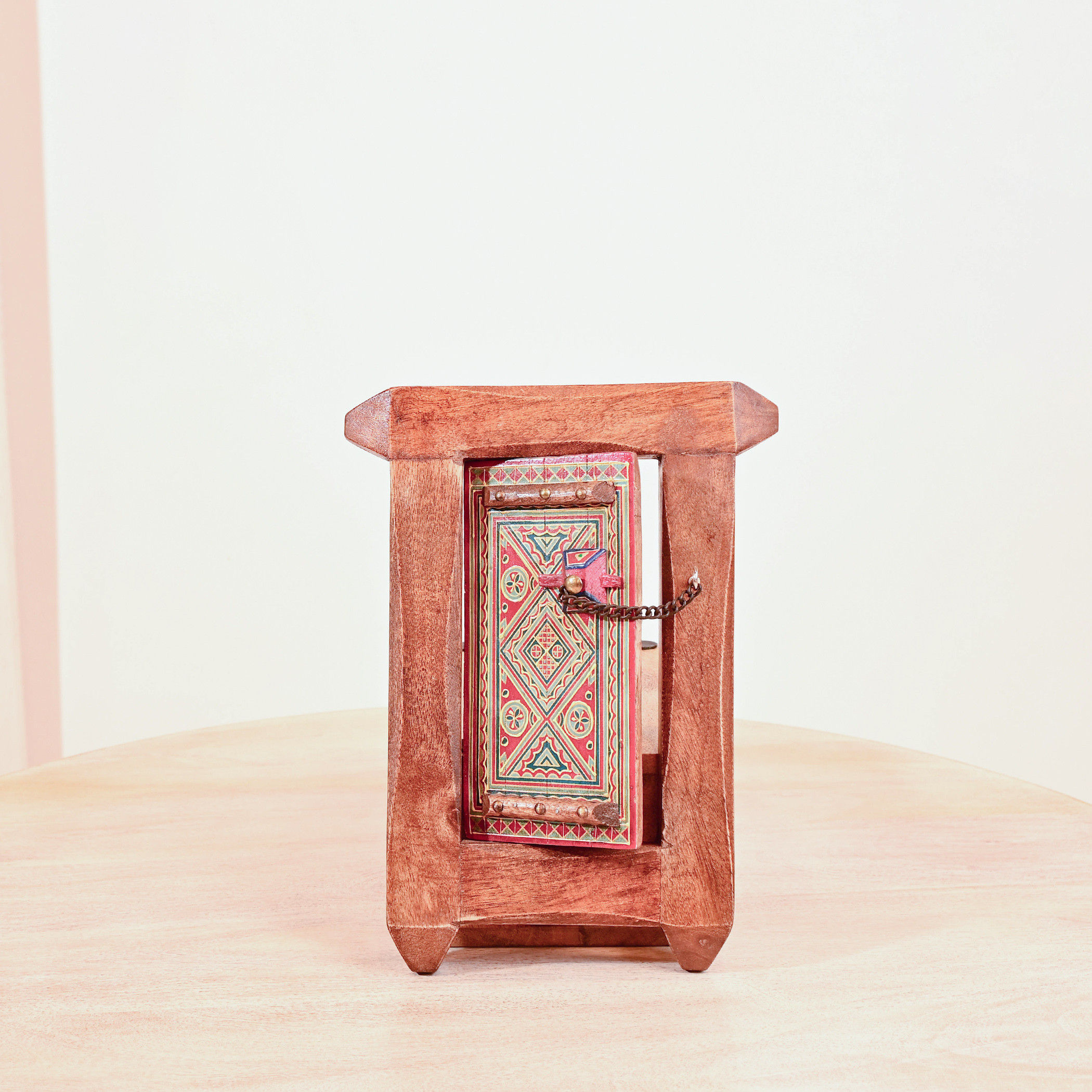 ديكور باب بتصميم الثقافة السعودية من هوم كارفينج - 30x23 سم-household-decor-decorativeobjectsandsculptures-image-1