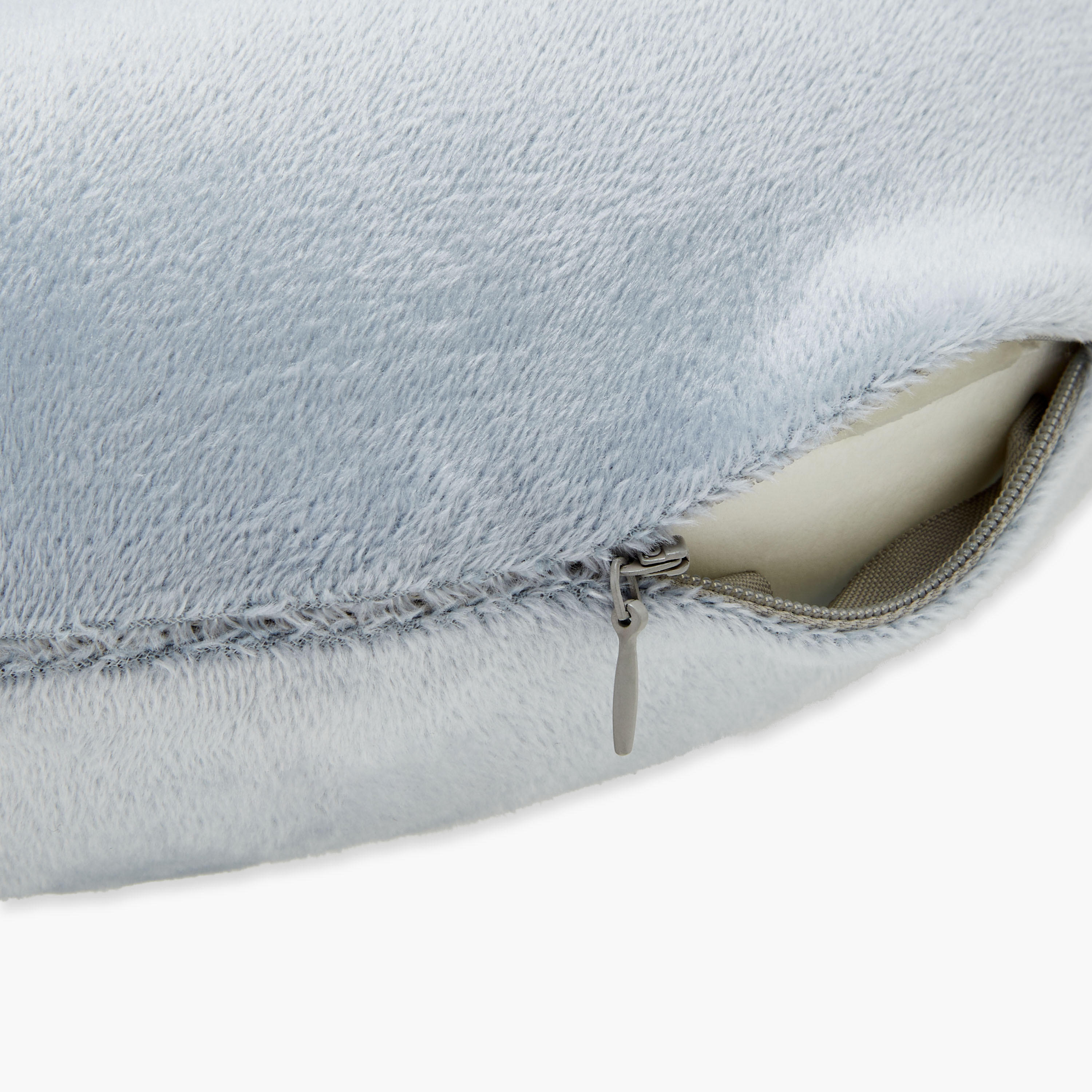Roam and Repeat Classic Memory Foam Neck Pillow-travel-pillows-image-4