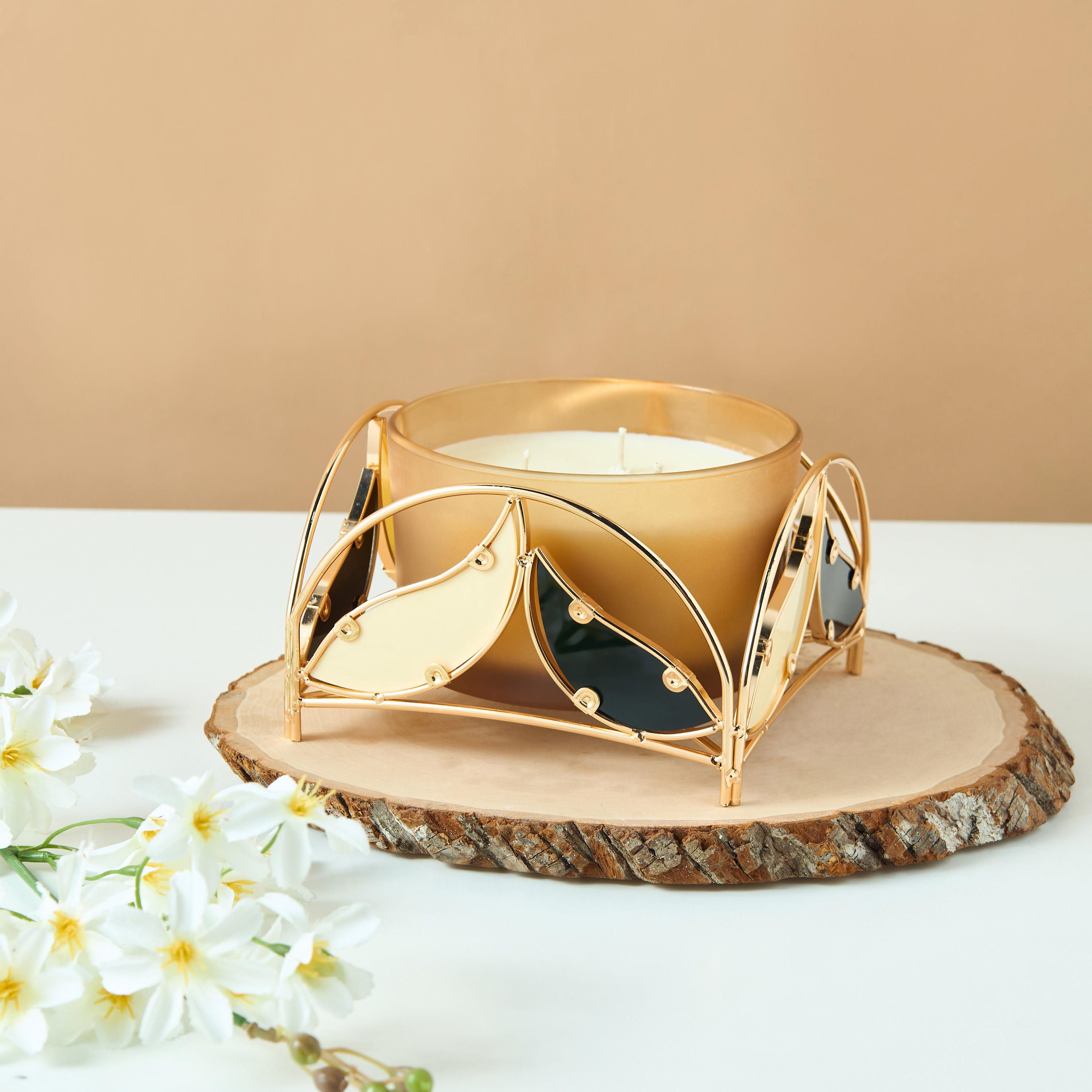 Leaf Candleholder - 7 cms-household-decor-candleholdersandlanterns-image-1