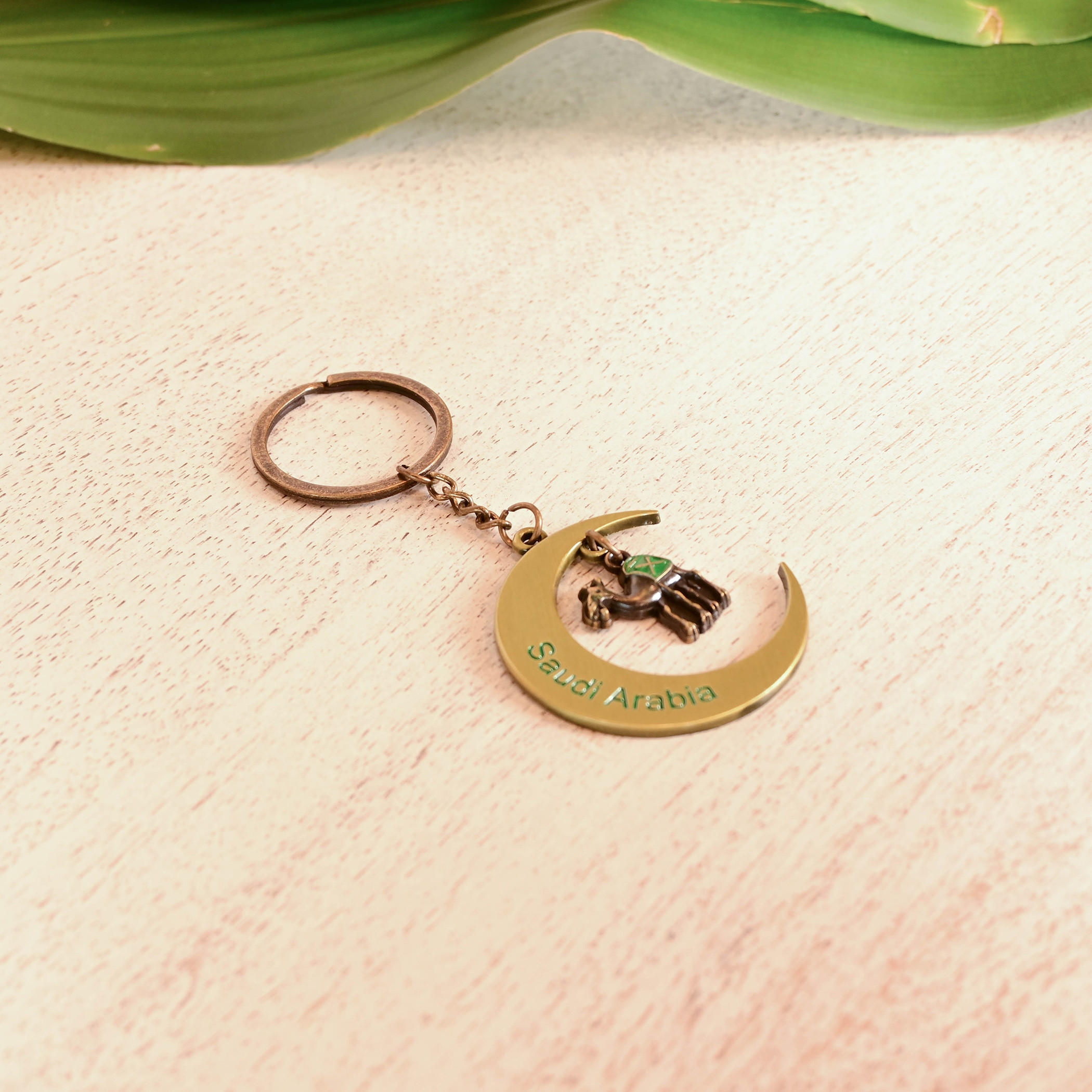 Home Carving Saudi Arabia Moon Keychain with Hanging Camel-household-decor-decorativeobjectsandsculptures-image-2