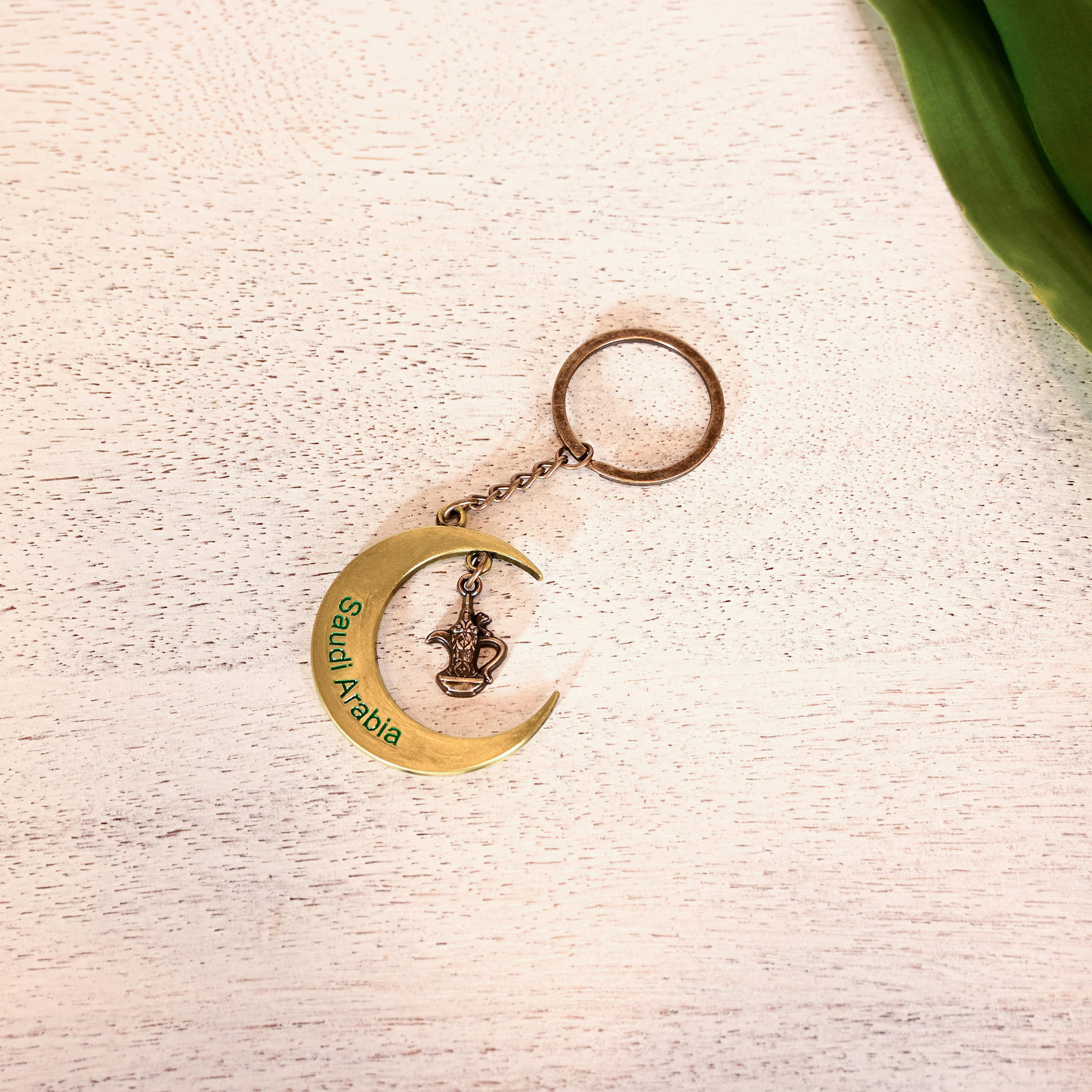 Home Carving Saudi Arabia Embossed Keyring with Dallah Charm-household-decor-decorativeobjectsandsculptures-image-2