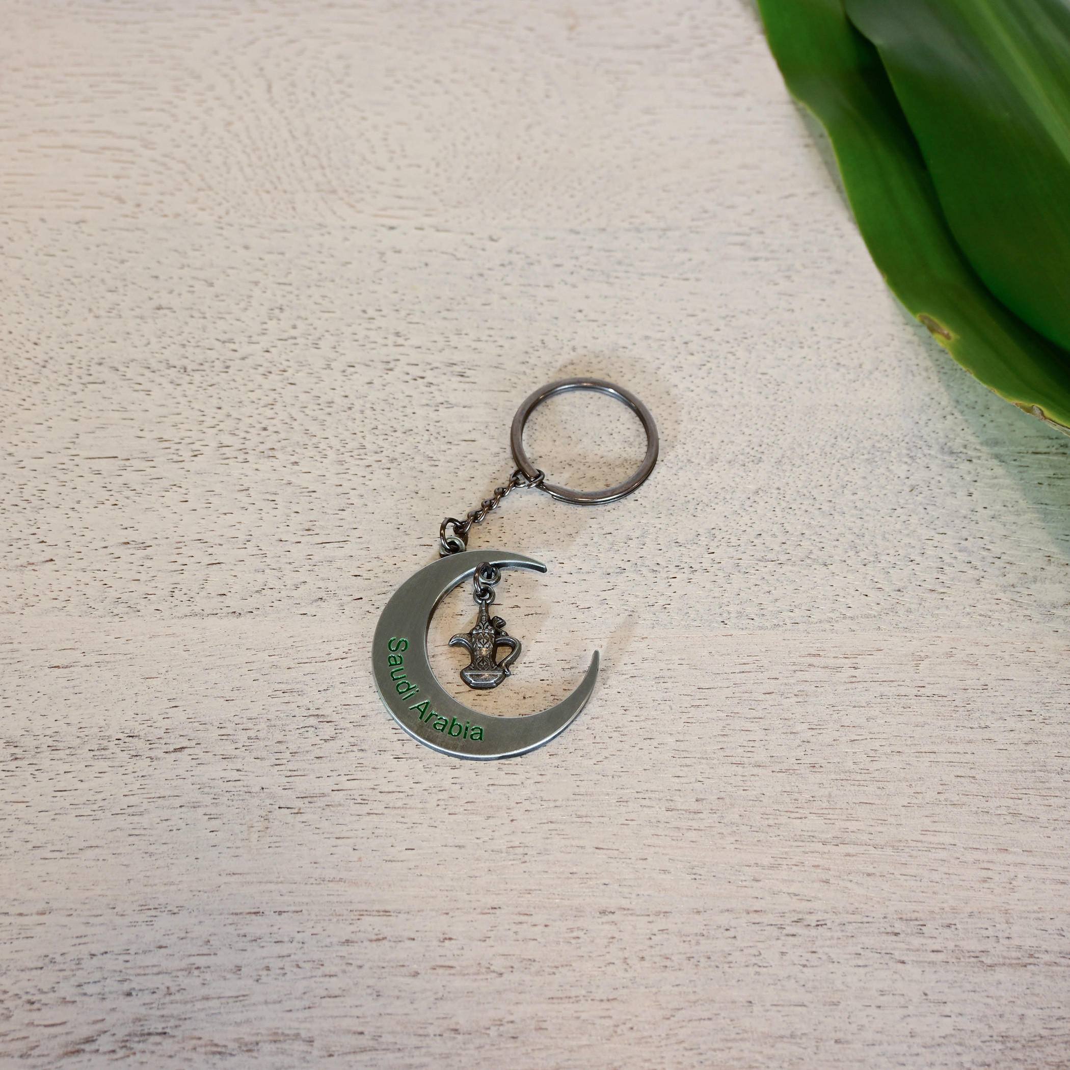 Home Carving Saudi Arabia Embossed Keyring with Dallah Charm-household-decor-decorativeobjectsandsculptures-image-2