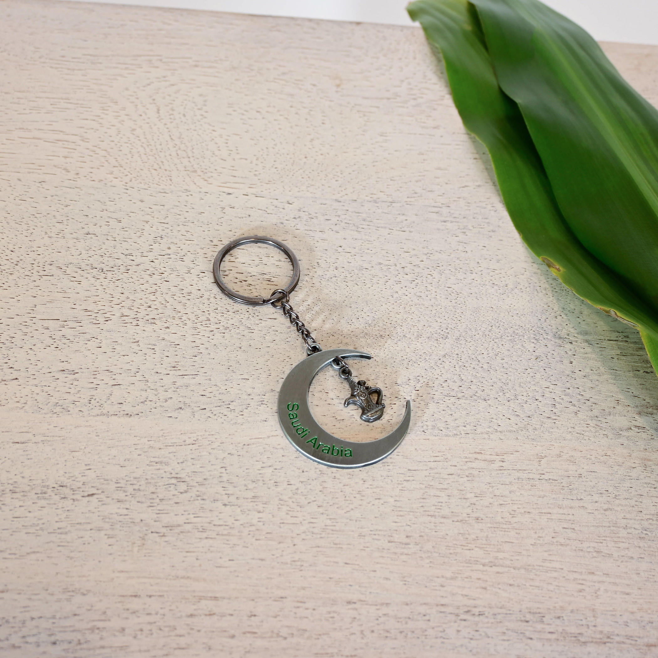 Home Carving Saudi Arabia Embossed Keyring with Dallah Charm-household-decor-decorativeobjectsandsculptures-image-3