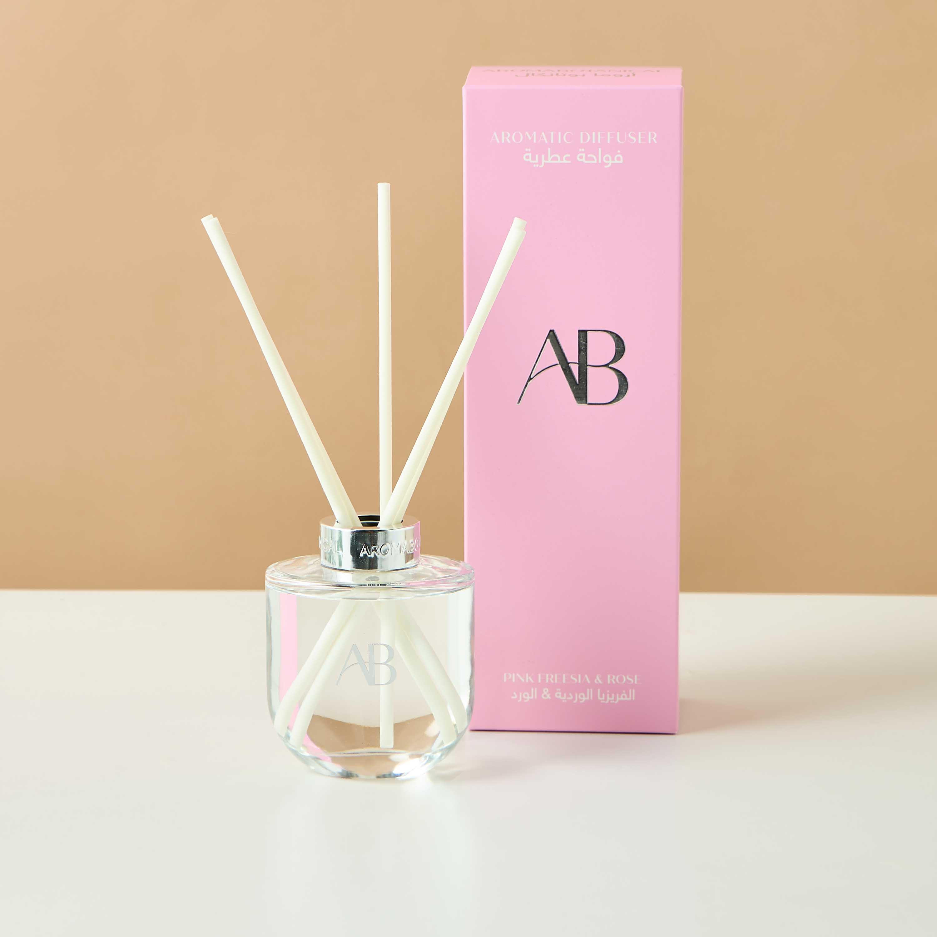 موزع عطور أعواد خشبية برائحة الفريزيا الوردية والورد من أرومابوتنيكال - 200 مل-household-homefragrance-reeddiffusers-image-2