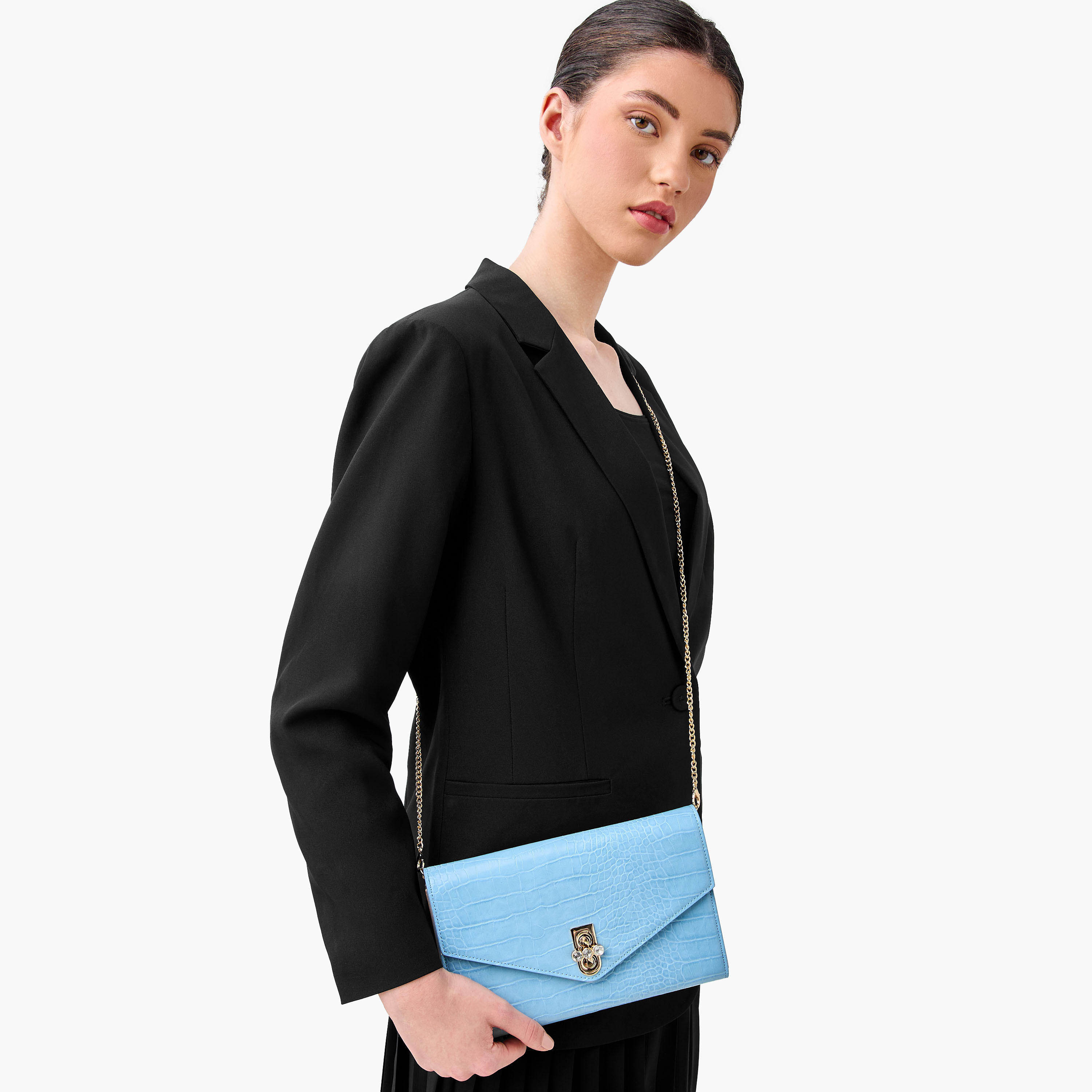 شنطة كلاتش بملمس جلد حيوانات وحزام سلسلة قابل للفصل من ساشا-women-bagsandwallets-handbags-image-2