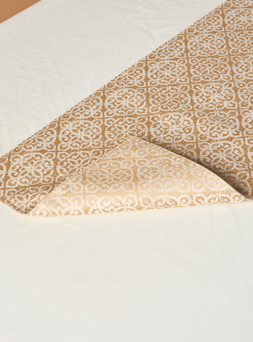 Damask Jacquard Runner - 33x180 cms-household-dining-tablelinen-runnersandtablecovers-image-5