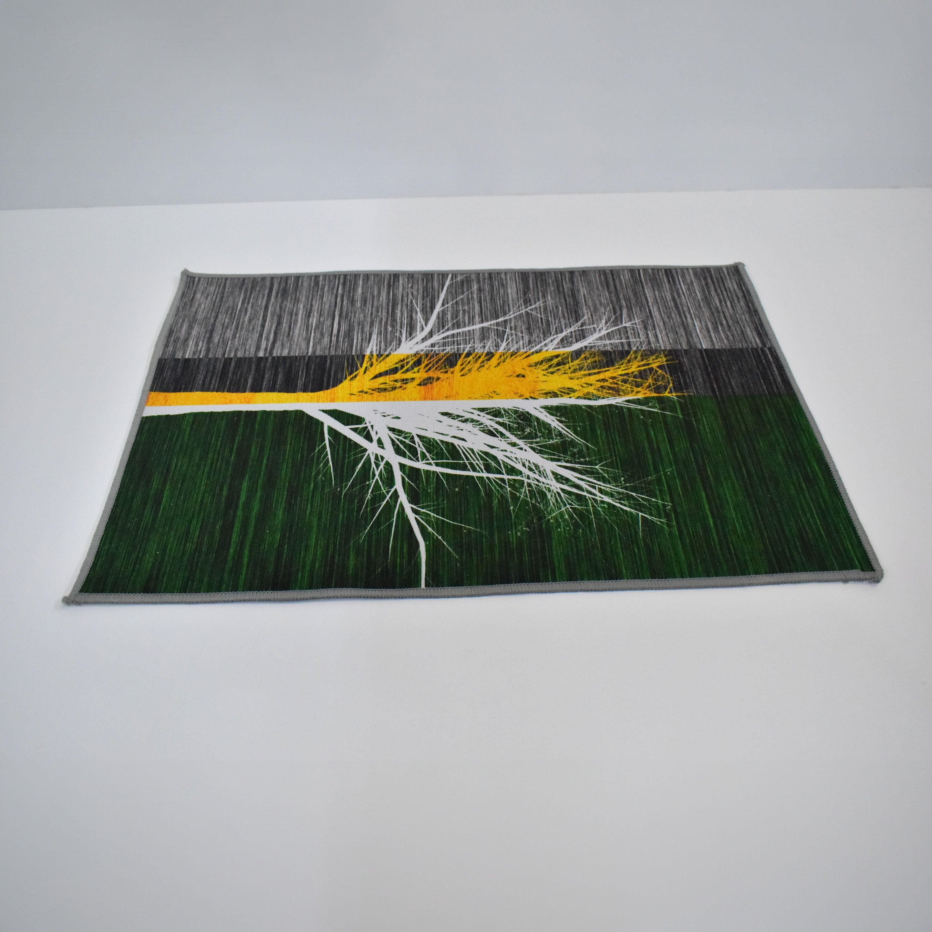 سجادة باب بطبعات جرافيك ثلاثية الأبعاد من كارلين - 40×60 سم-household-rugsandcarpets-doormats-image-1