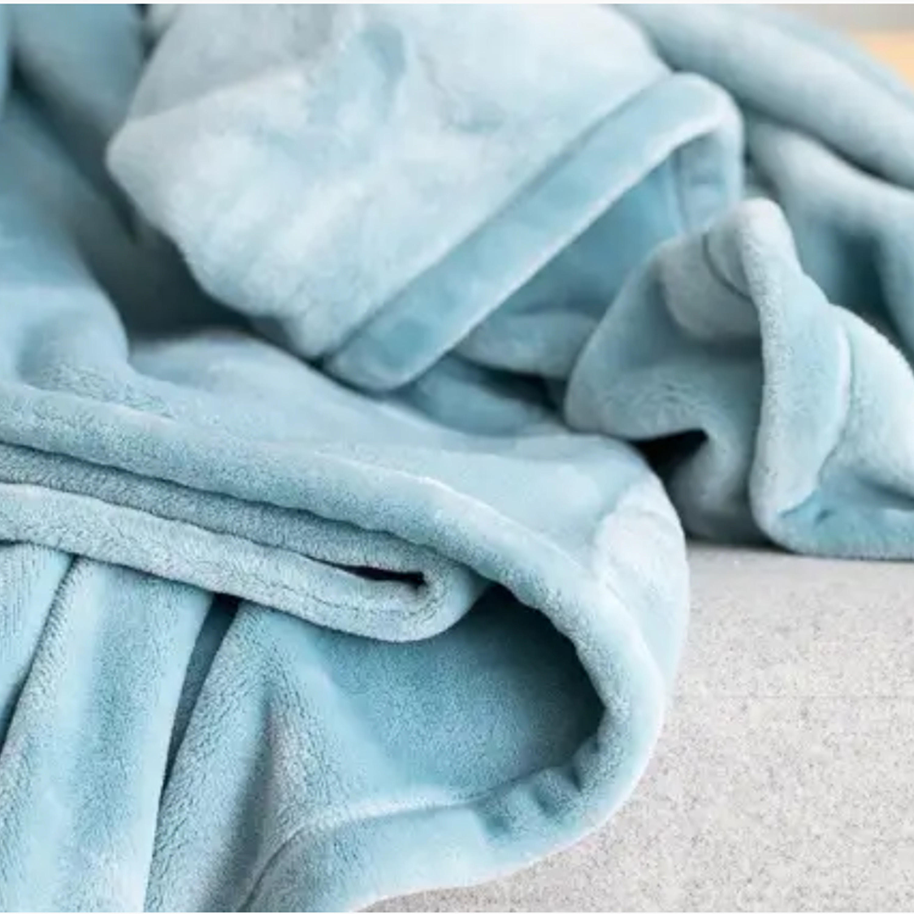 بطانية فلانيل سادة من كارلين ديكور- 220x240 سم-household-bedding-blankets-image-3