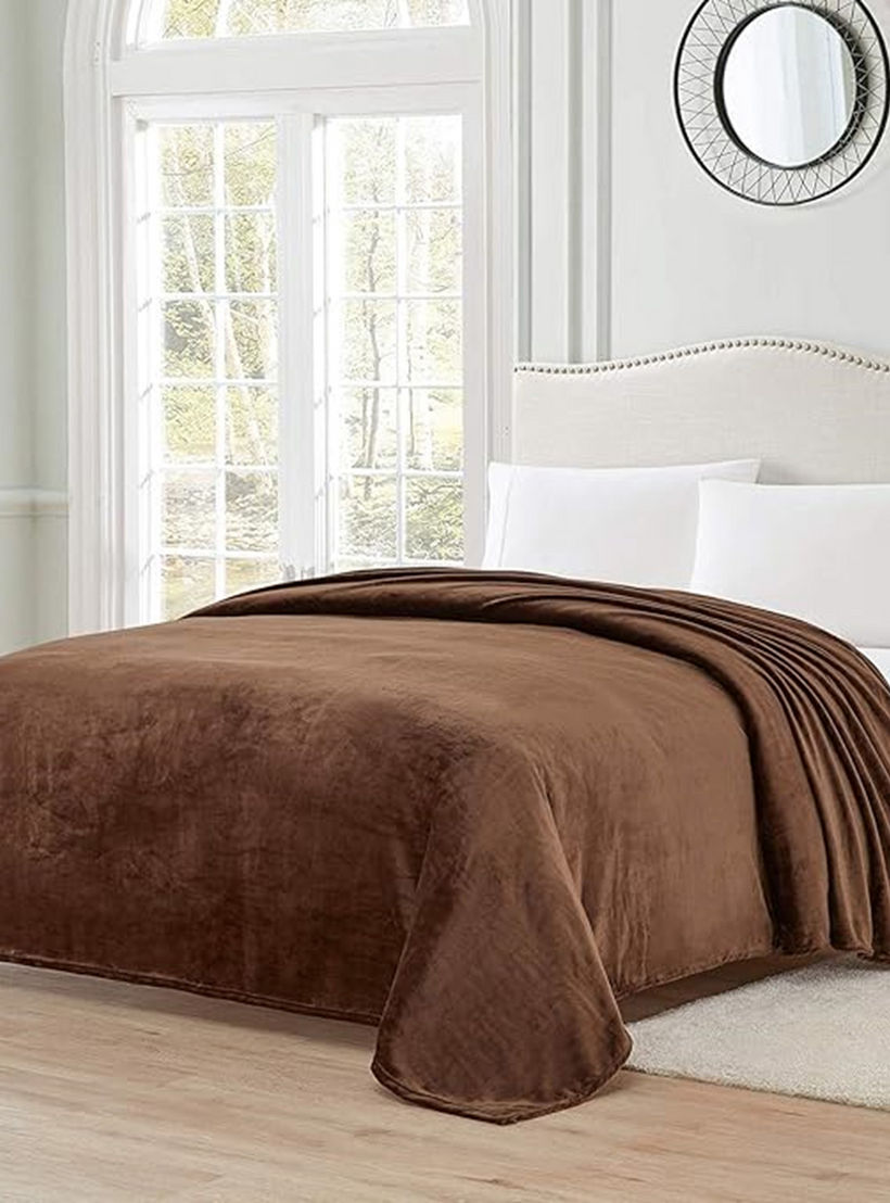 Karleen Decor Solid Flannel Blanket - 220x240 cm-household-bedding-blankets-image-1