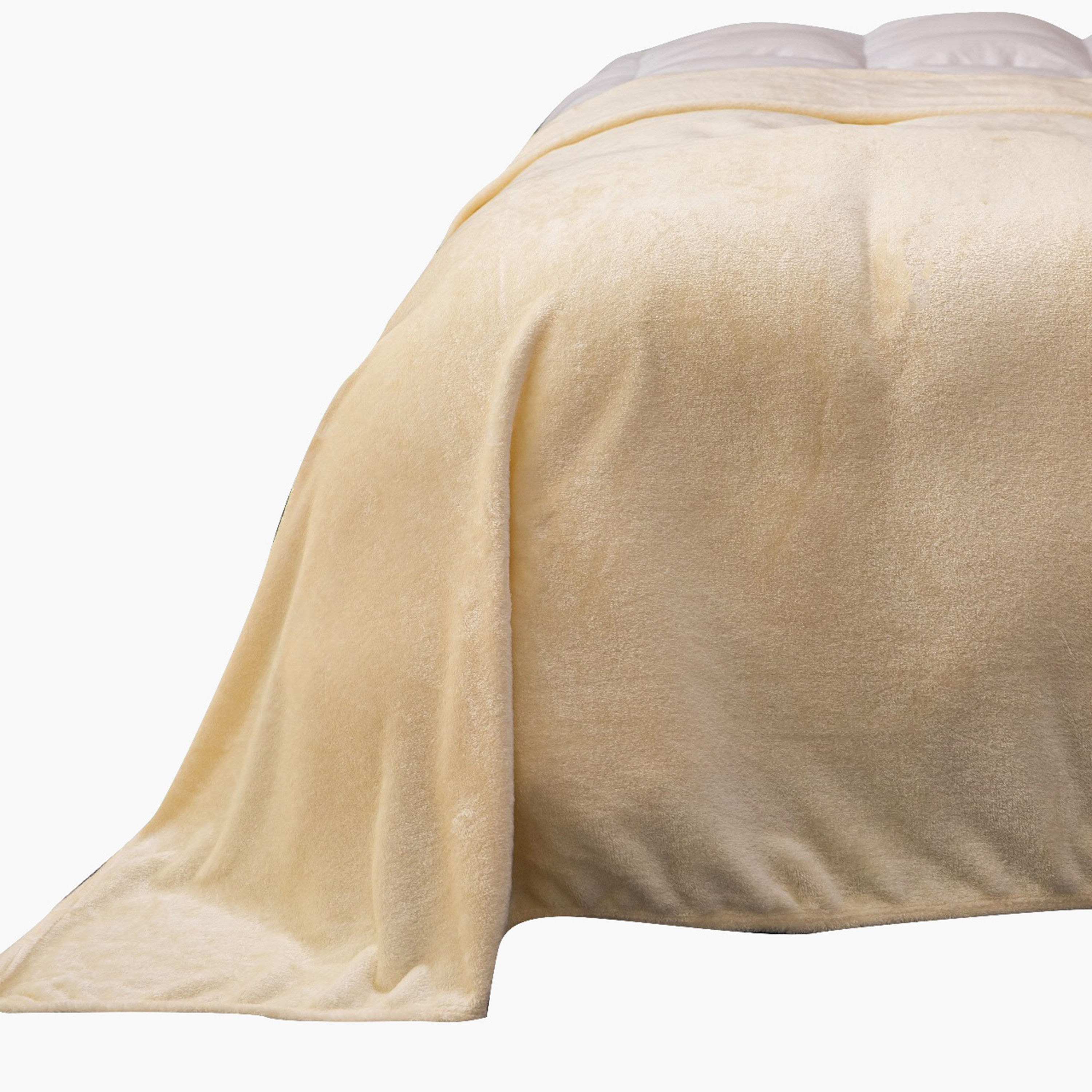 Karleen Decor Silky Soft Flannel Blanket - 220x240 cm-household-bedding-blankets-image-2